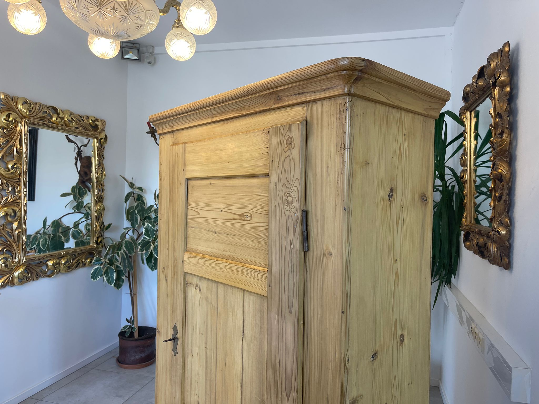 773fac1d-2569-4c76-8253-f4a39259be5a Steirischer Bauernschrank Biedermeier Schrank A4874