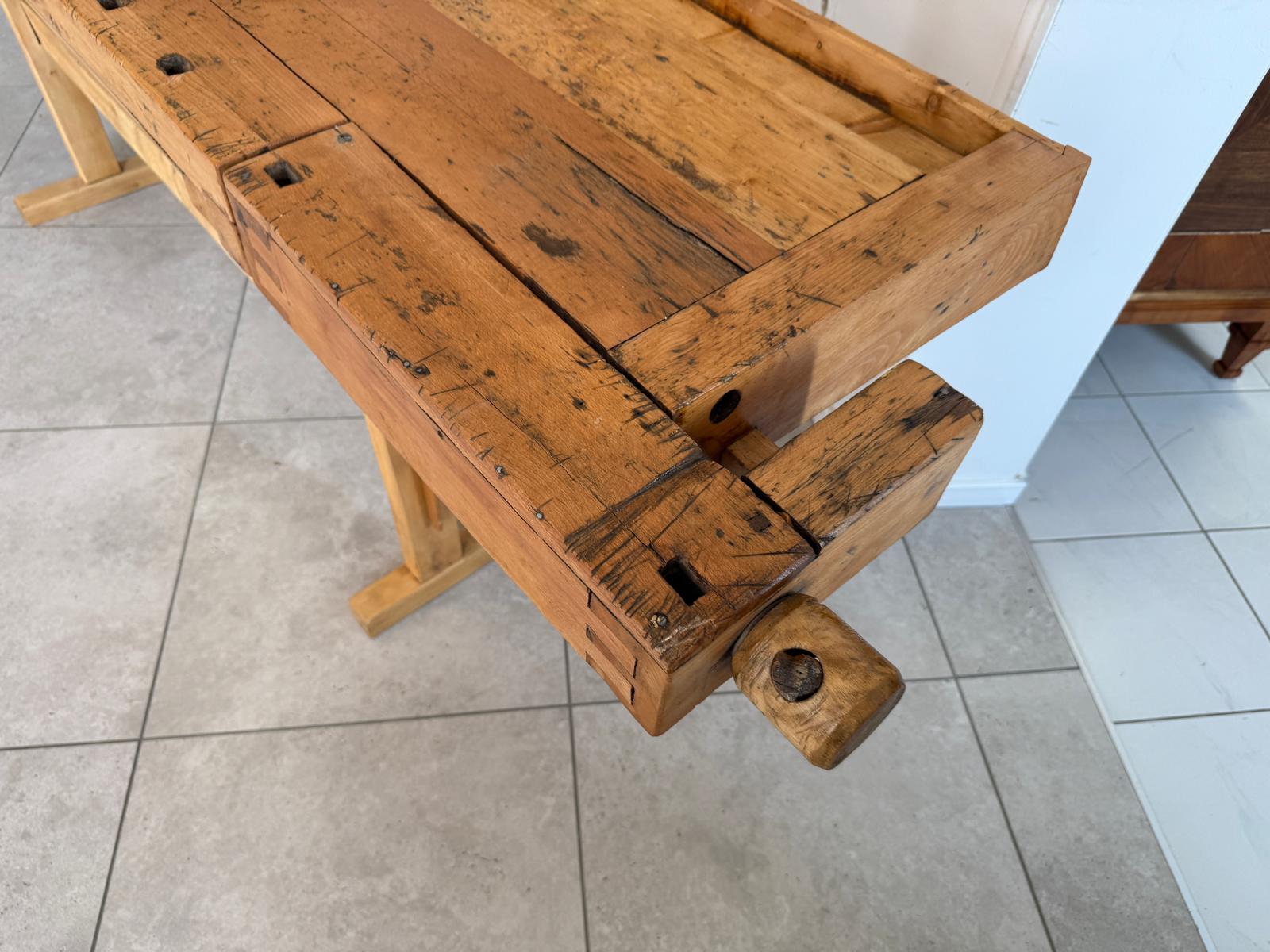 urige massive funktionstüchtige Hobelbank, Werkbank, Küchentisch G2172