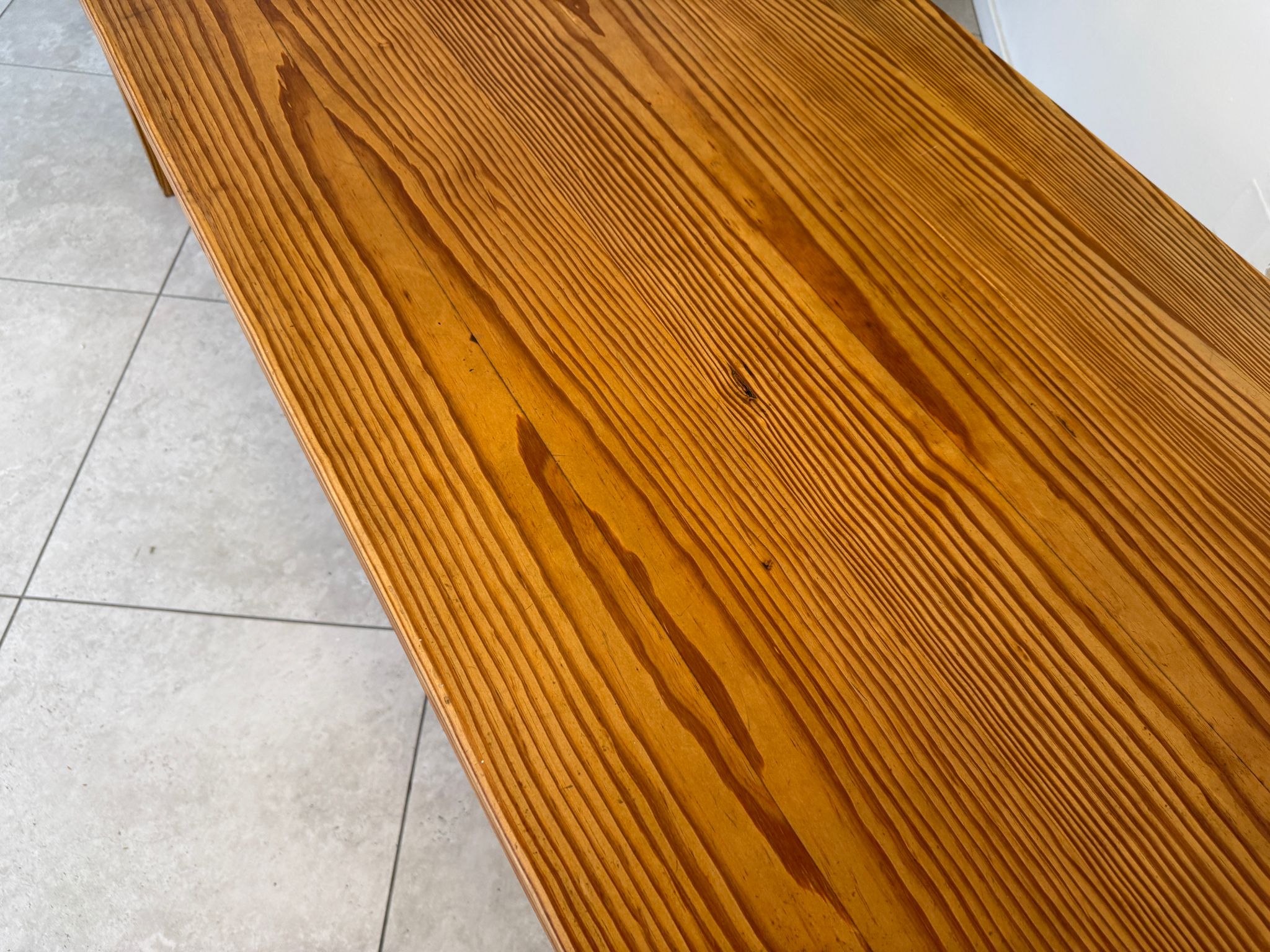 Uriger Bauerntisch Tafeltisch Hüttentisch Naturholztisch G1923