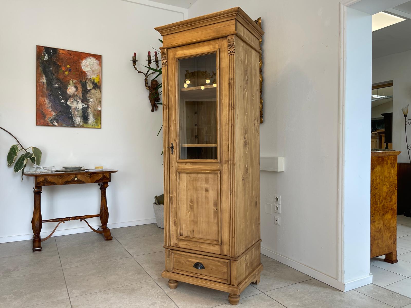 Antike Bäuerliche Vitrine Bauernvitrine Bauernschrank Weichholz Vitrine G1655