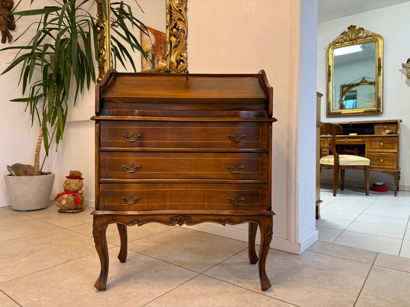 Zierlicher Barocker Sekretär Schreibtisch Wurzelholz G2310