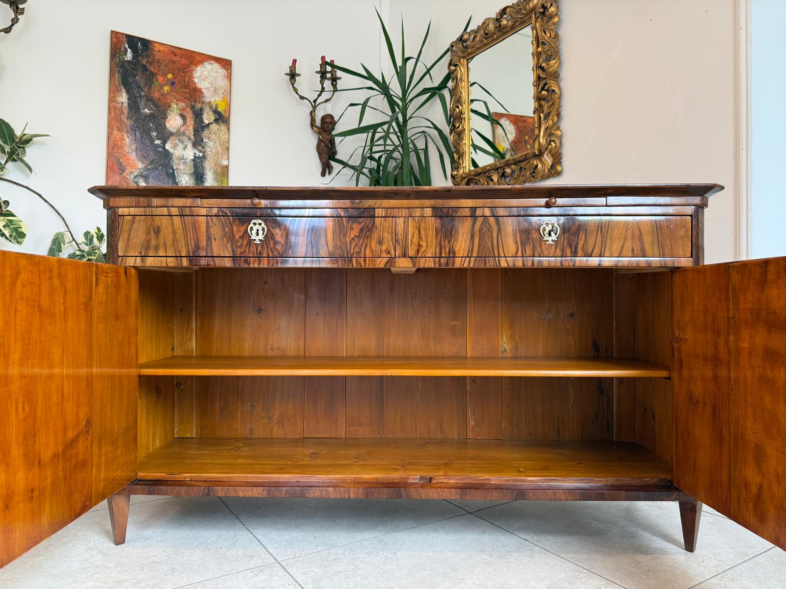Restaurierte Biedermeier Anrichte Sideboard Antiquität Nussholz G1836-1