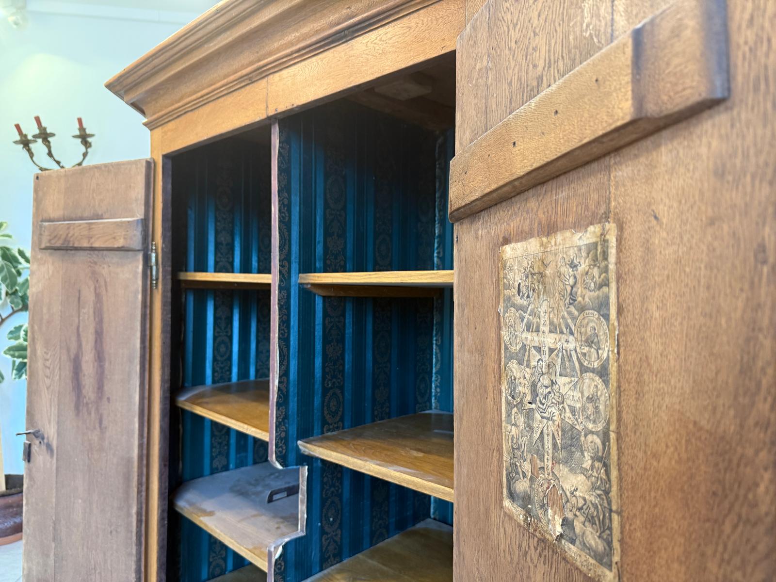 Originaler Eichenschrank Rauchschrank um 1780 Antiquität D1068