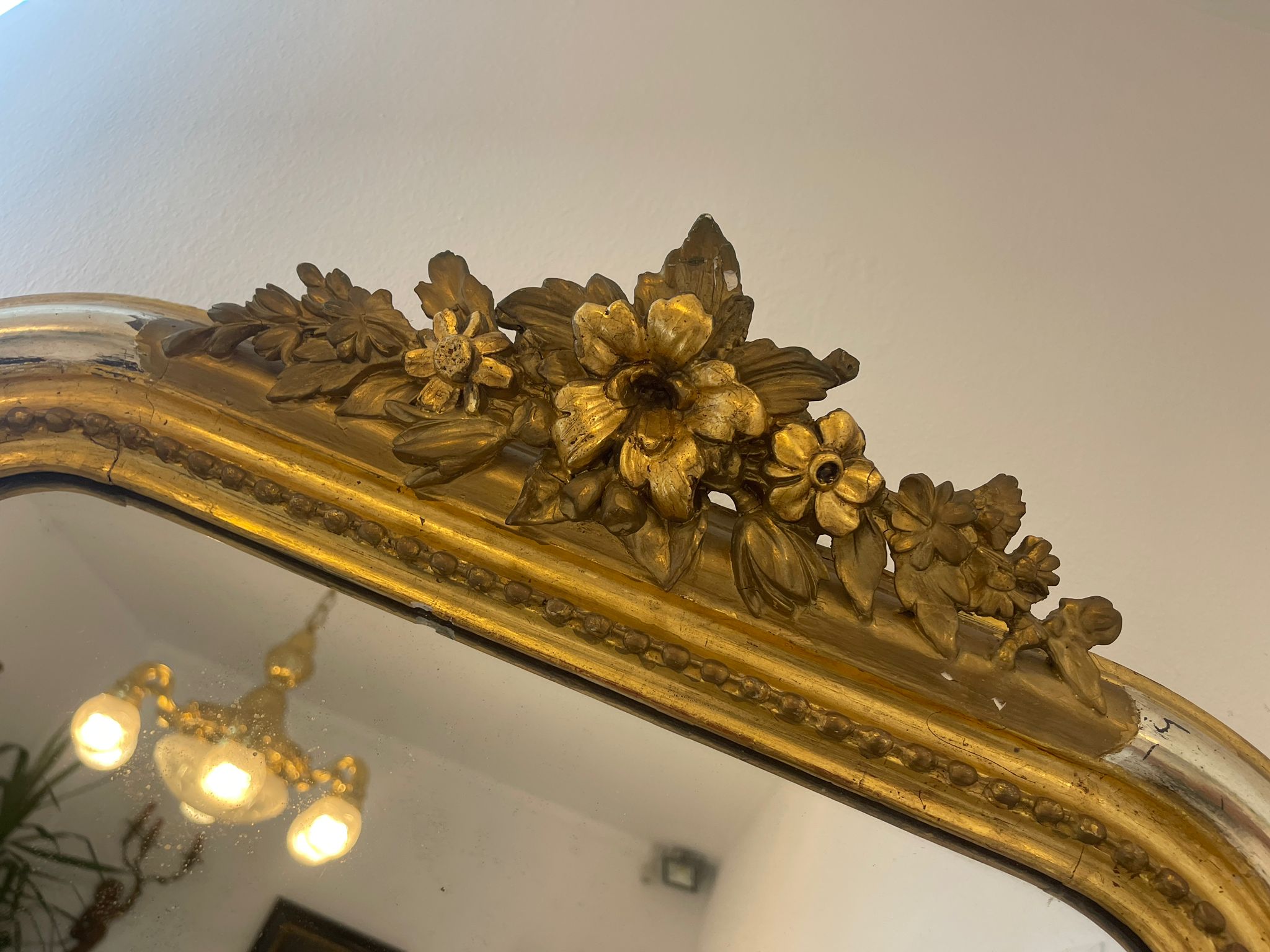 8373b203-26b6-4a21-a2dc-c47704edeaef Goldener Florentiner Rahmen Spiegel Original A4561