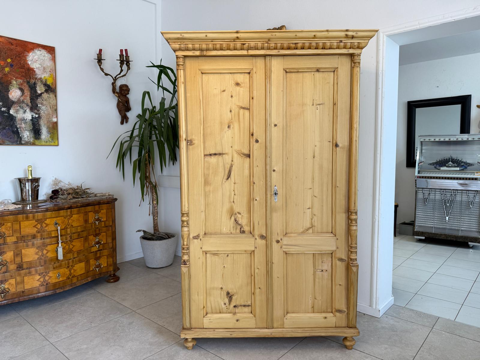 Sale Gründerzeit Bauernschrank Weichholz Steiermark D2779