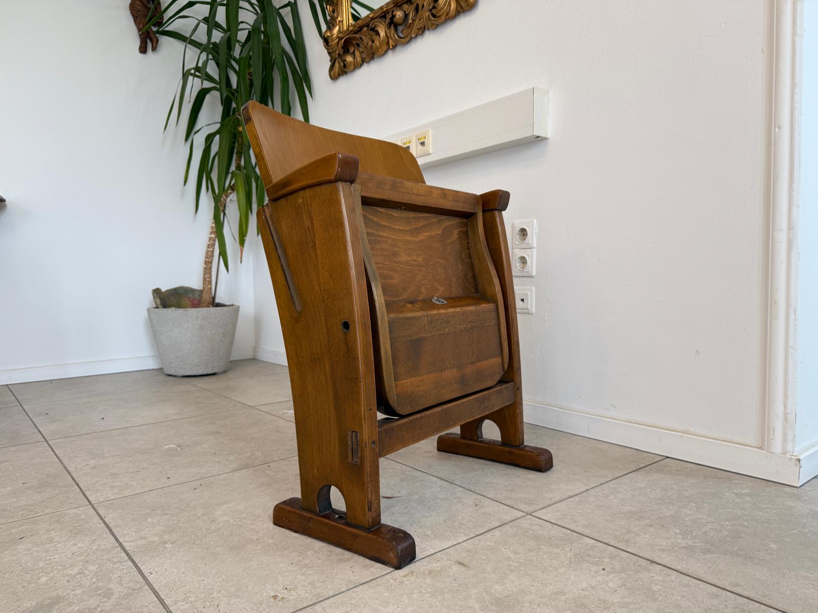 Original Wiener Kinosessel 1er Sitz Klappstuhl Stuhl Nostalgie G1720