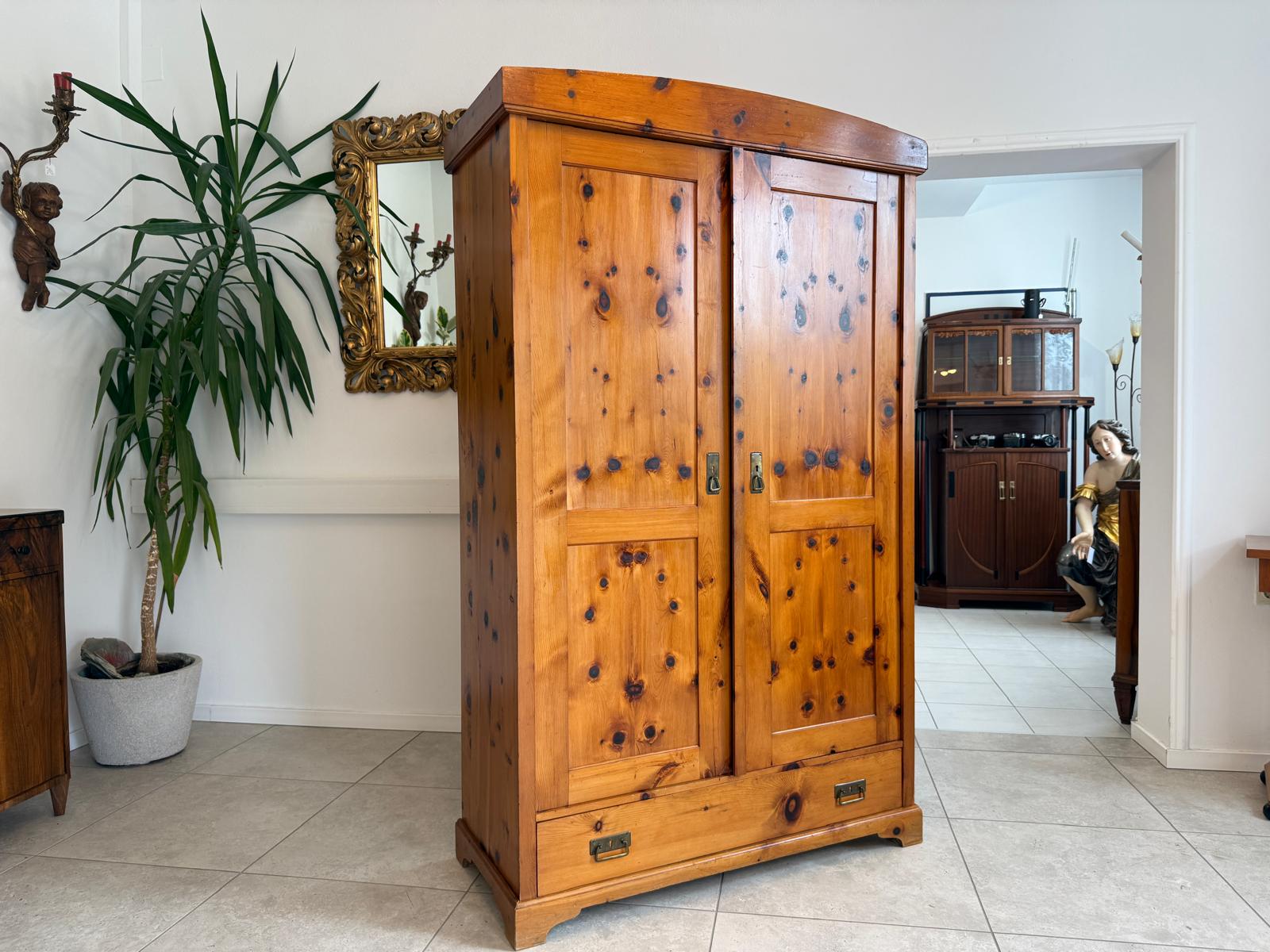 Zirbenholz Schrank Kasten Bauerschrank Kleiderkasten Bauernkasten G1883