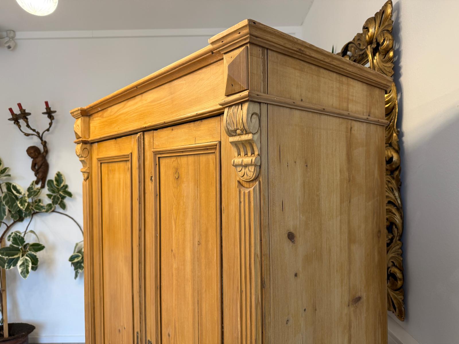 Biedermeier Bauernschrank Naturholzschrank Weichholz D1036