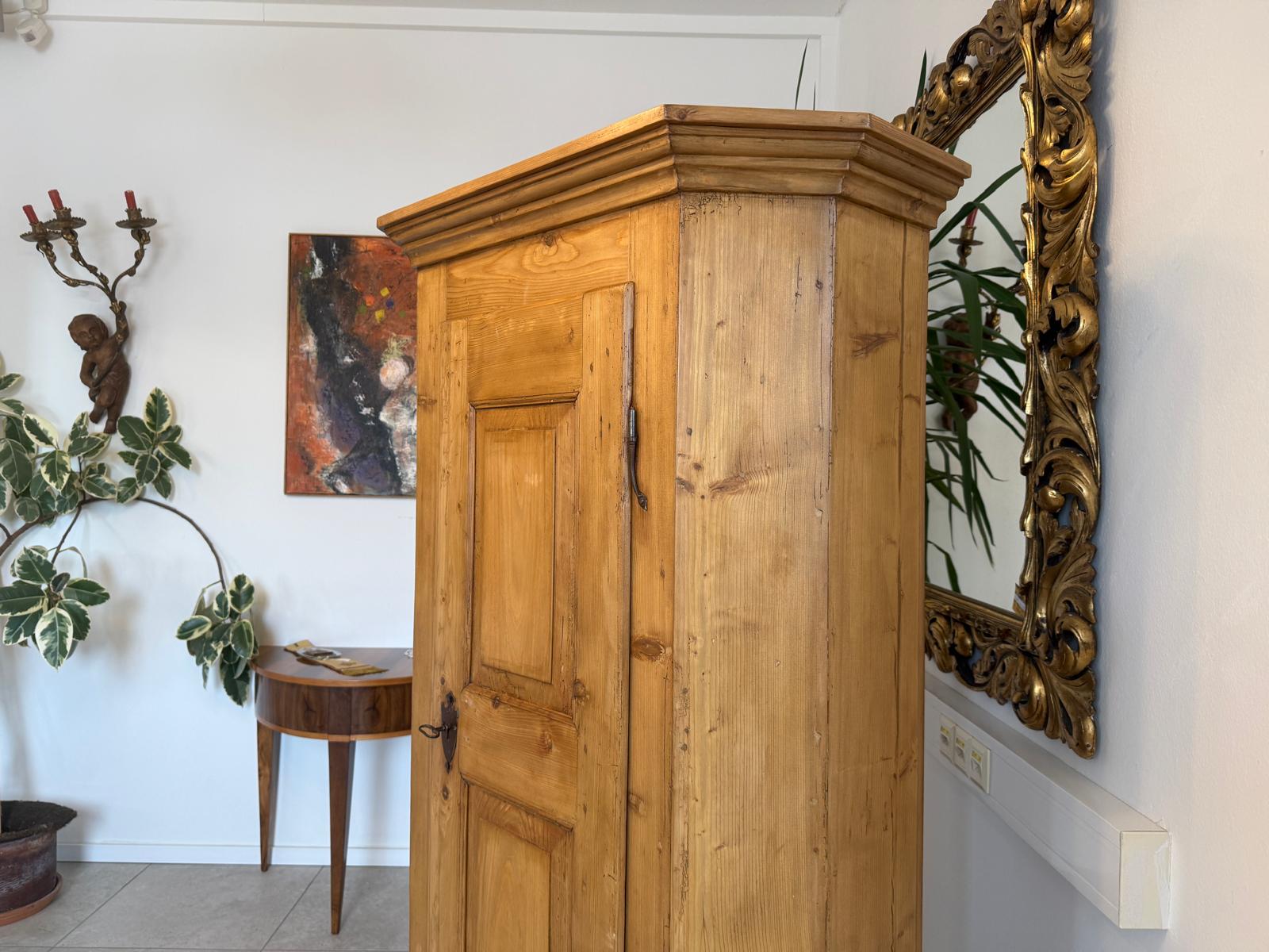 Restaurierter 1 türiger Bauernschrank Barocker Naturholzschrank Weichholz D1016