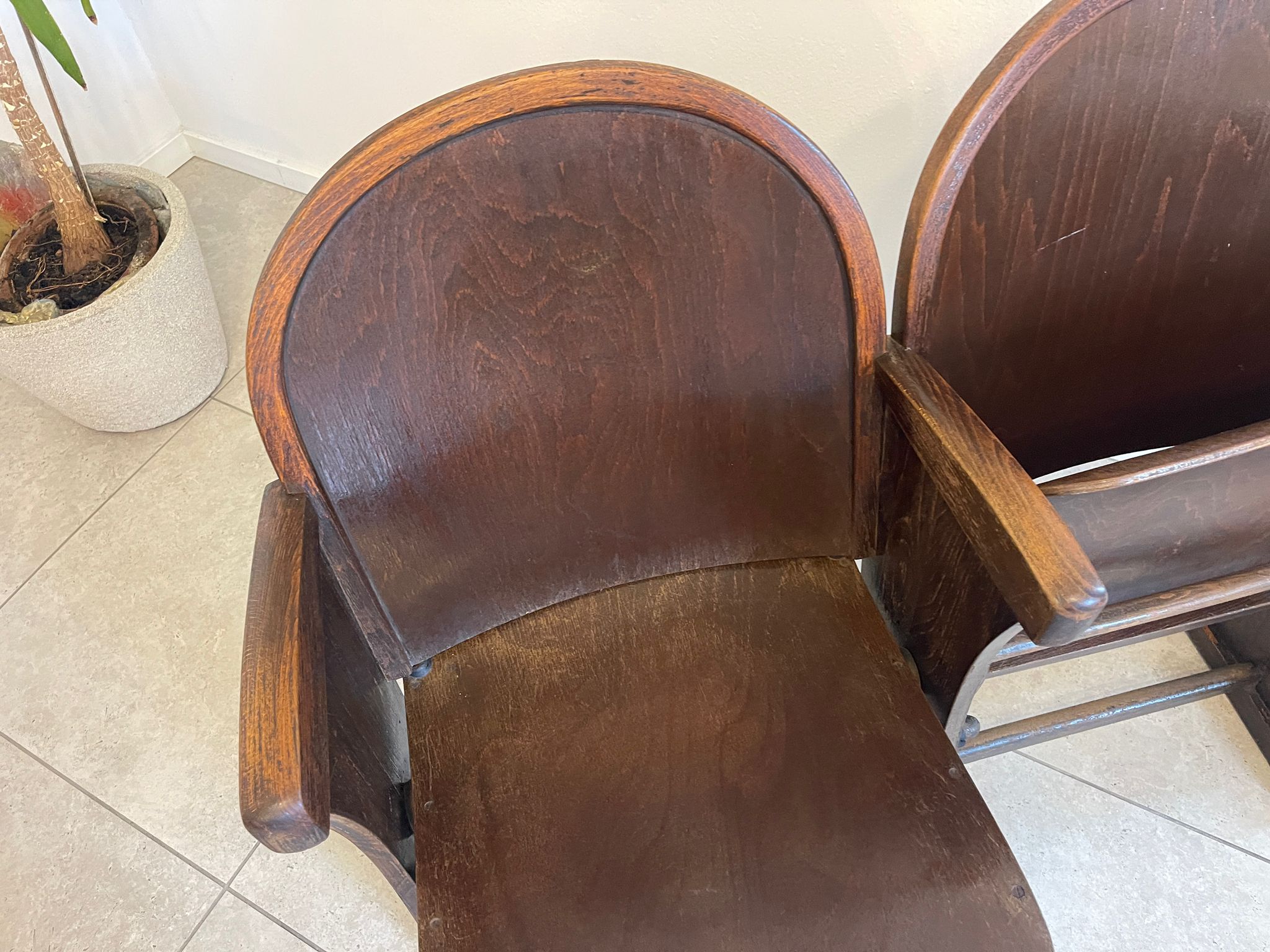 b3a77b48-1544-43d6-b165-47f3f46cd8ec Praktische Kinostuhlreihe Kinosessel 2er Reihe Klappstuhl Braun A5070