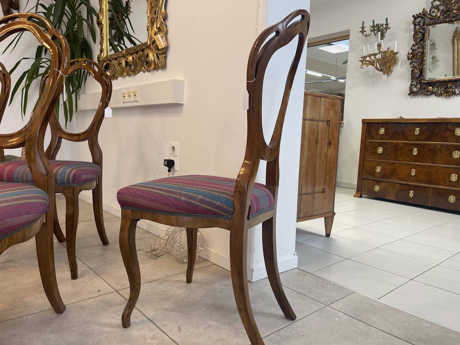 Biedermeier-Barock_2125BBKj8AcjhC87 Original Spätbiedermeier Sessel = 1 Stück Traumstück B1871