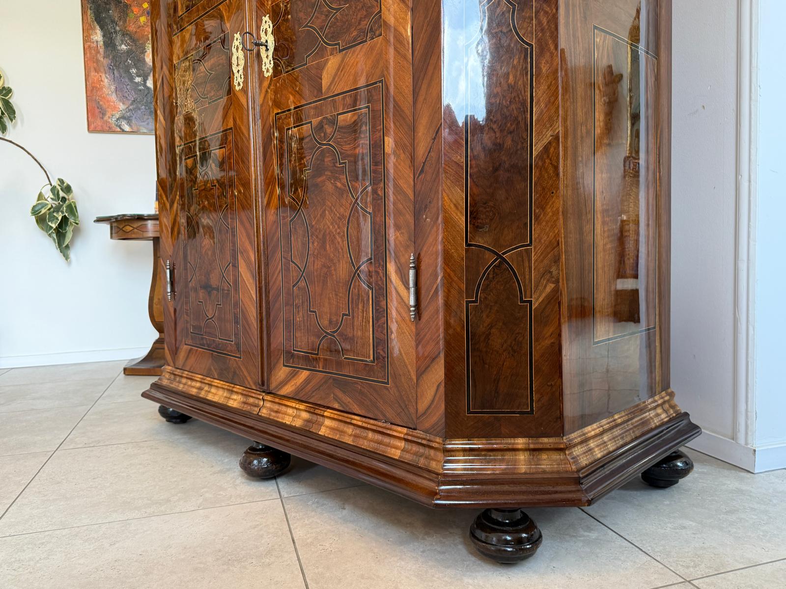 Barocker Hallenschrank Barockschrank Maria Theresienschrank Antiquitäte D2375