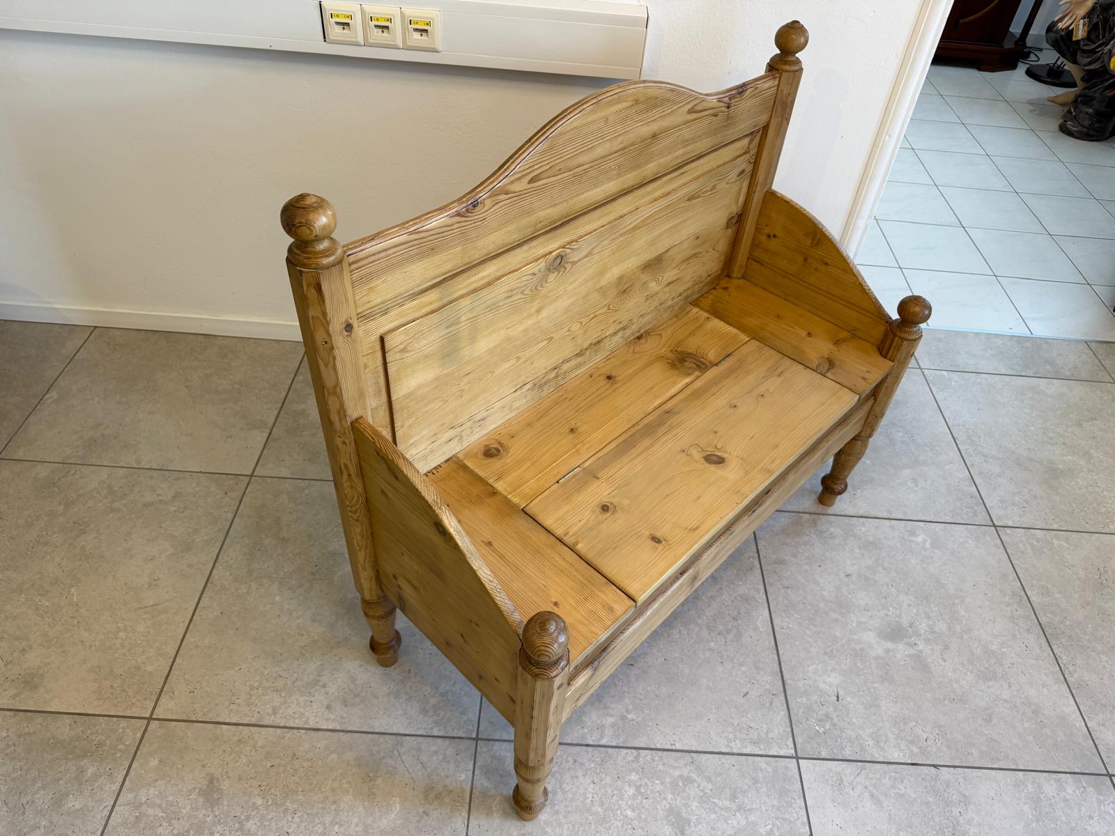 Provinzielle Bäuerliche  Truhenbank Landhausbank Bankerl G2004