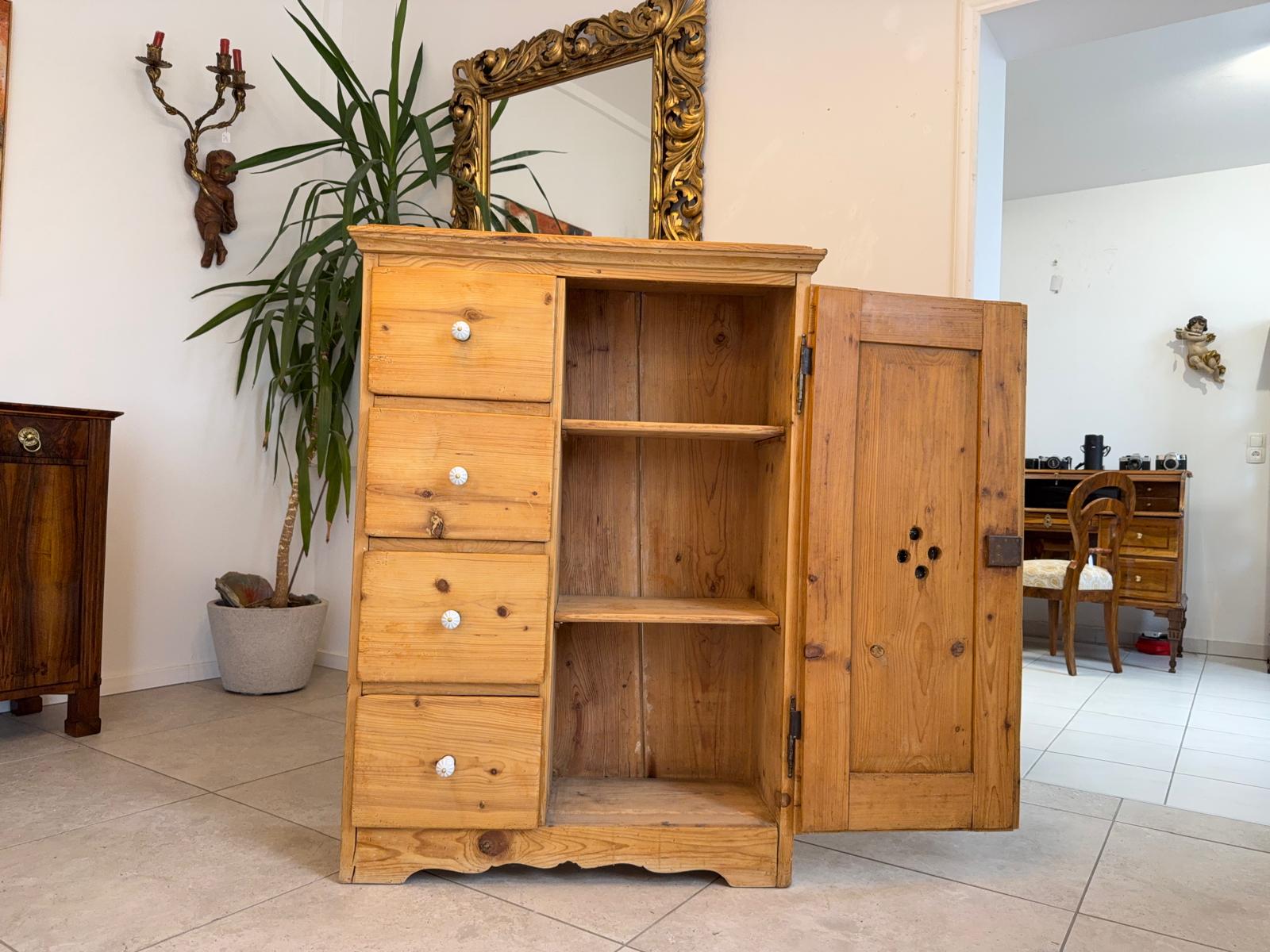 Brotschrank Almerschrank Speiskasten Bauernkasten Naturholzschrank Antik G2141