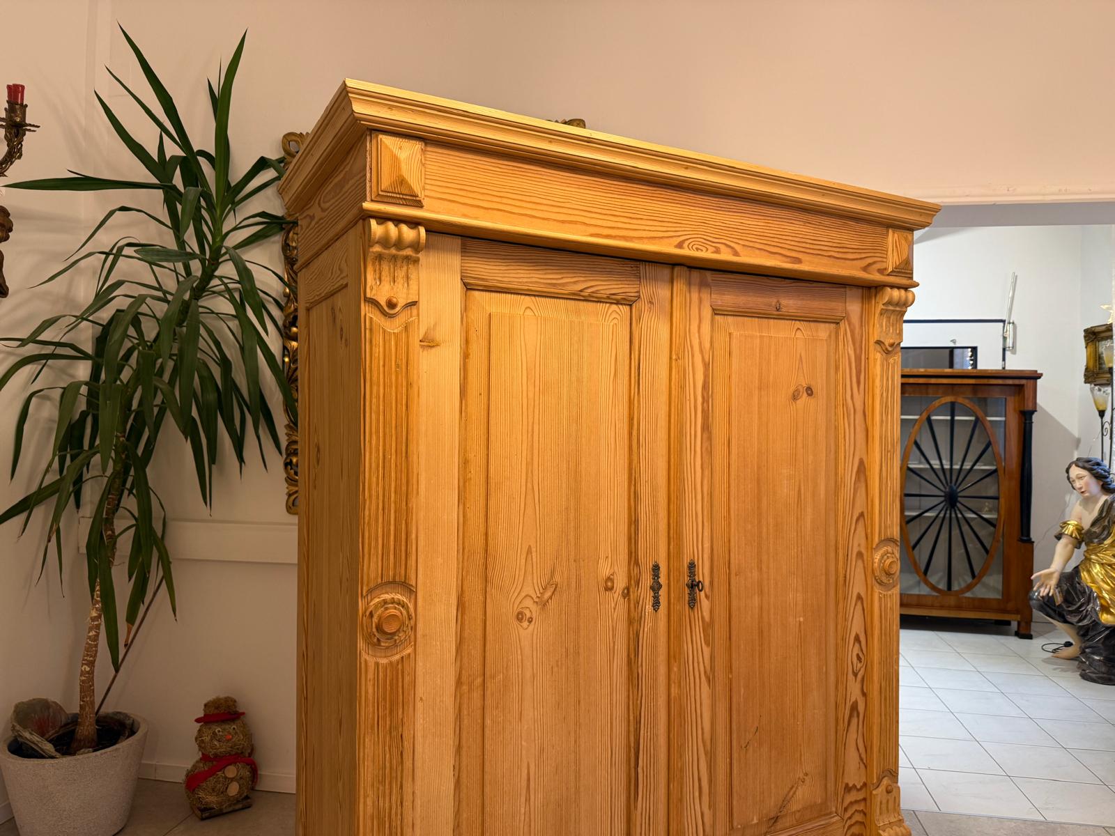 SALE Gründerzeit Bauernschrank Biedermeier Schrank G2399