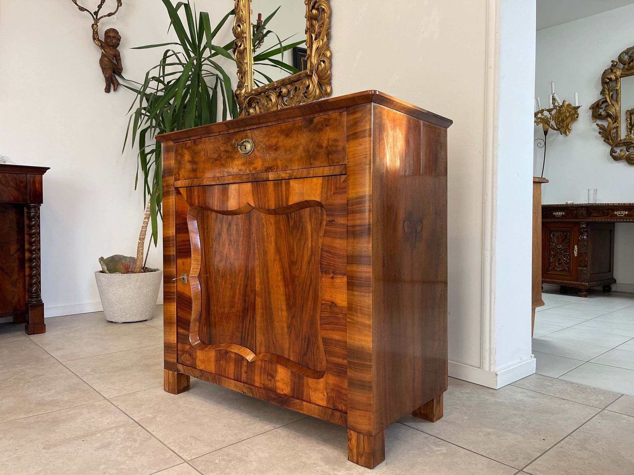 97929e7c-3e33-4c12-aa8f-6086e94bf5a1 Oriiginales Biedermeier Trumeau Anrichte A4989