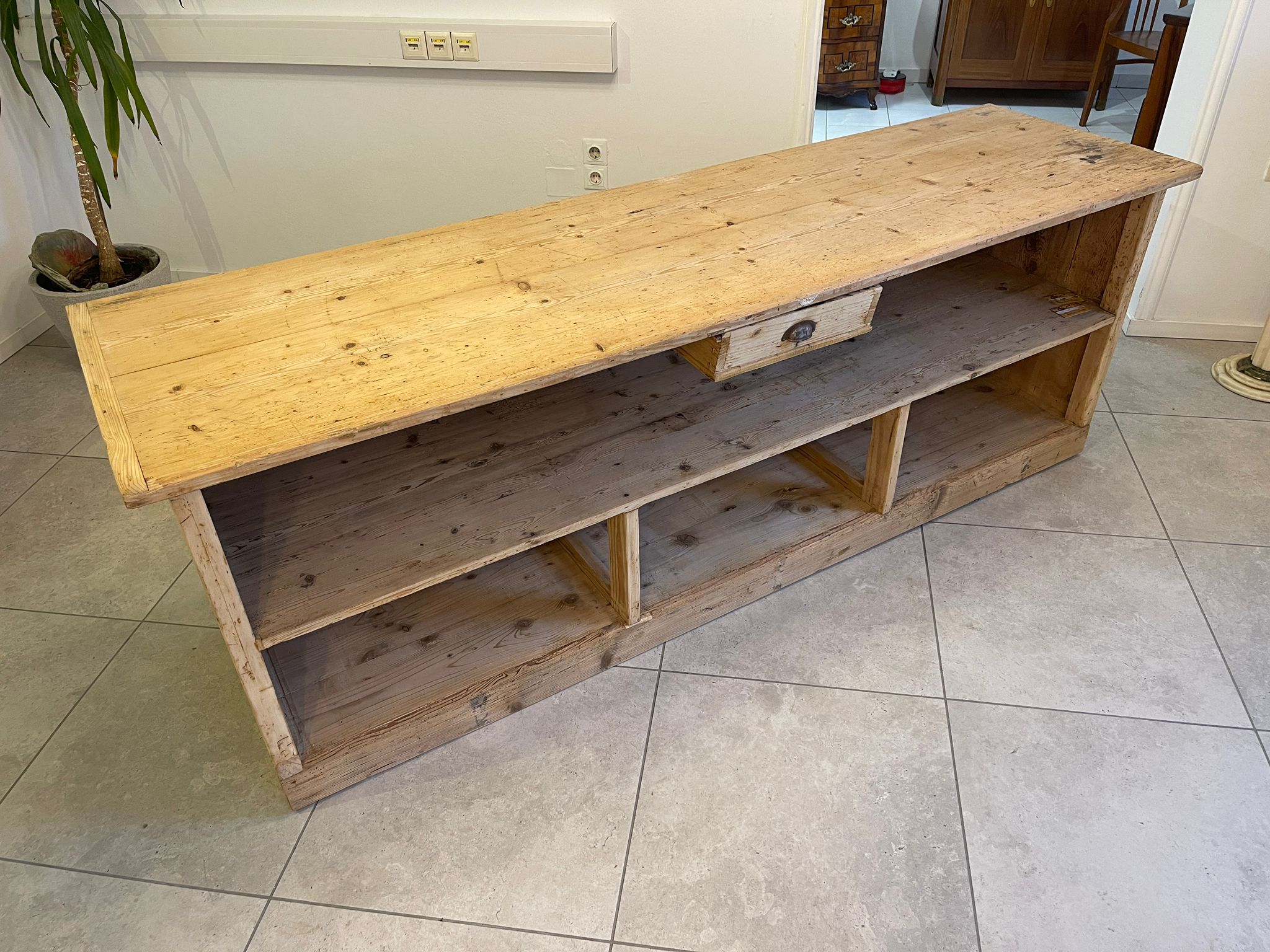 Urige bäuerliche Bar Anrichte Altholz Vintage Verkaufstheke G1077