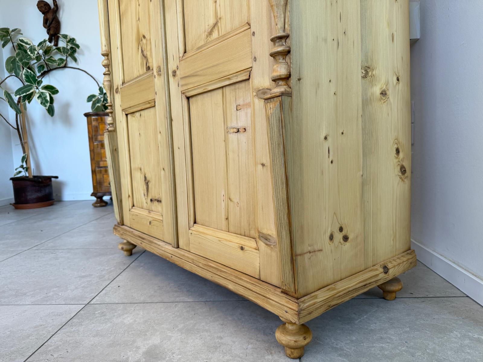Sale Gründerzeit Bauernschrank Weichholz Steiermark D2779