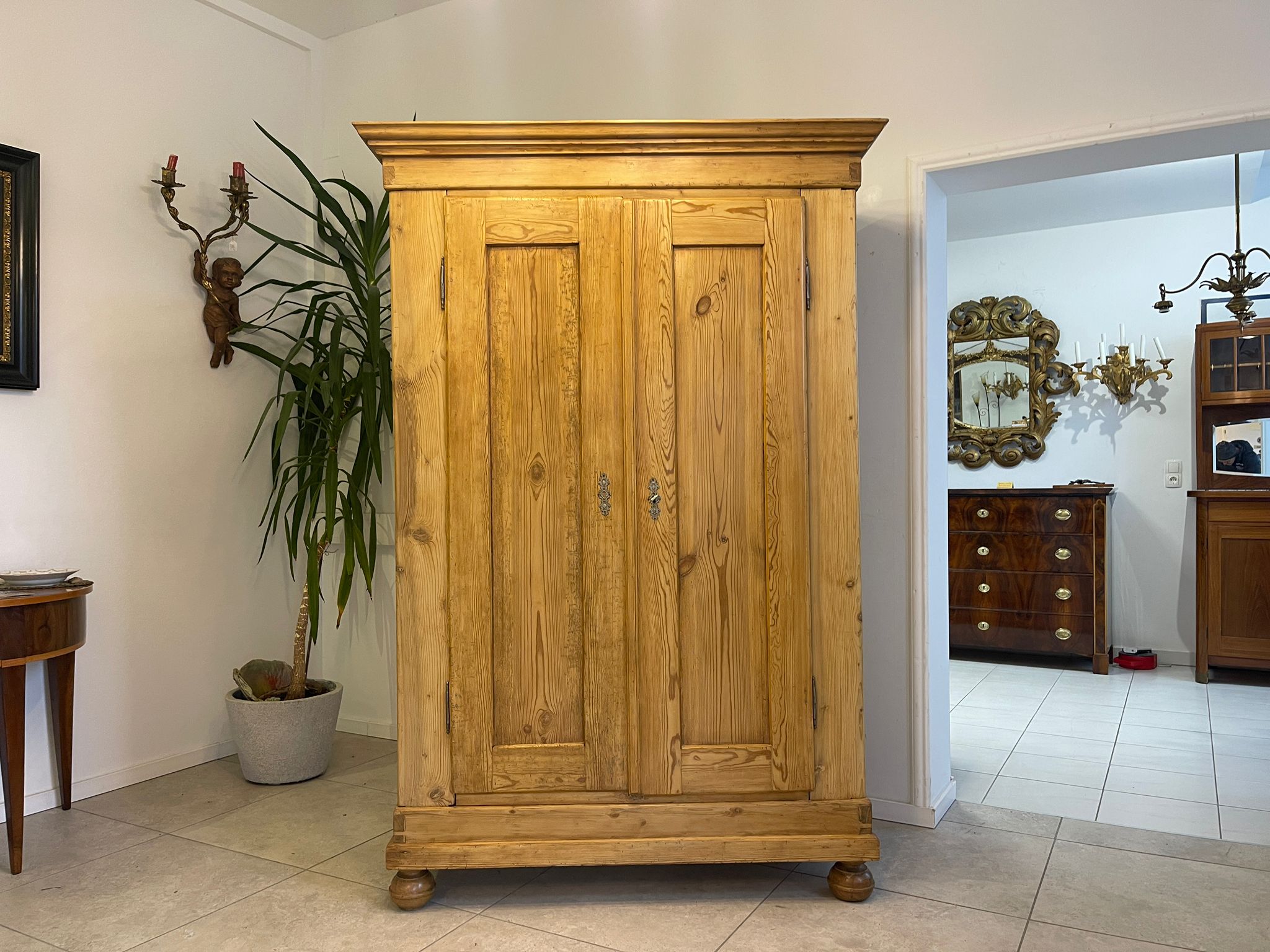 Sale Biedermeier Bauernschrank Barockschrank Antiquität  E1022