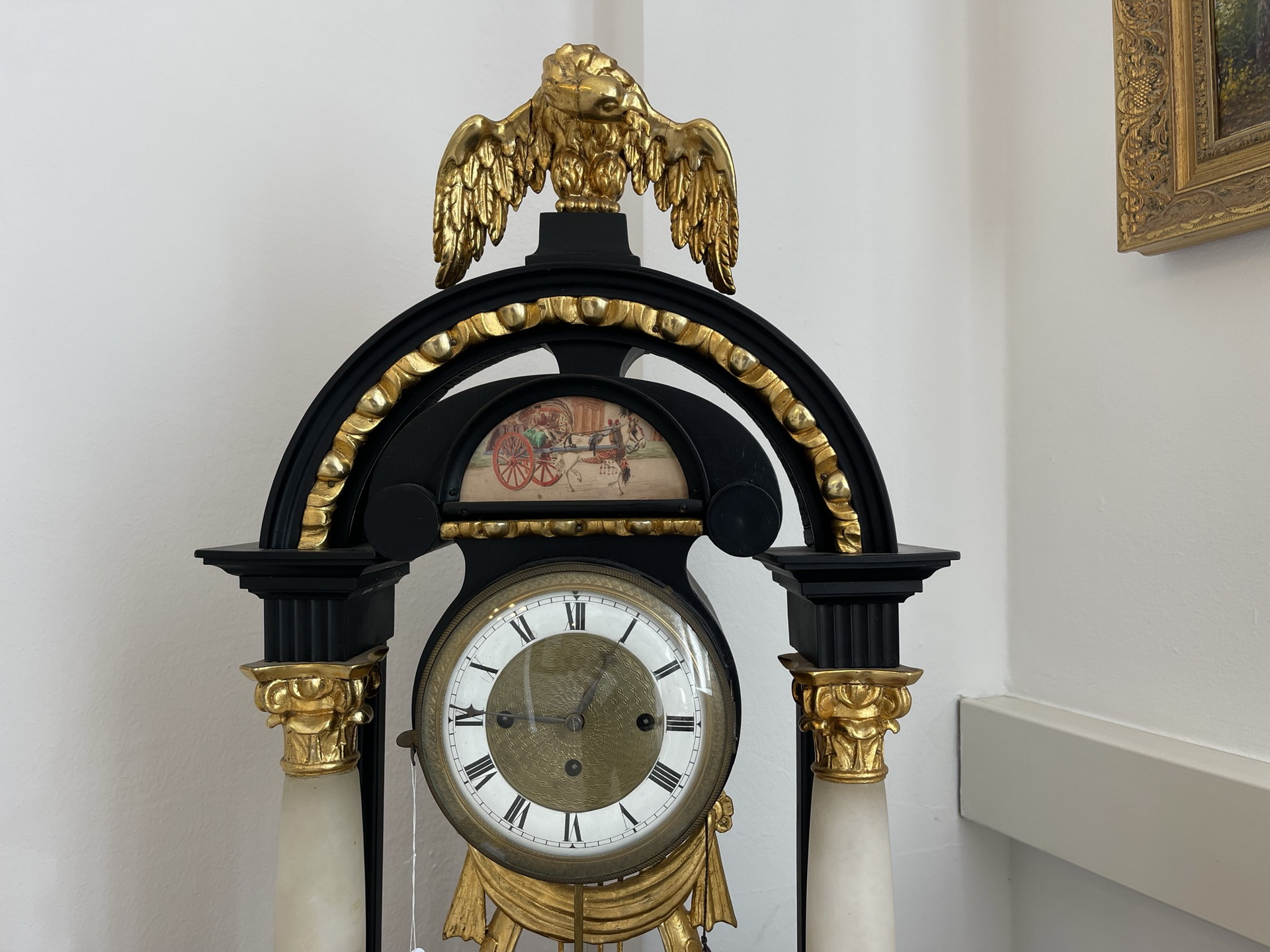 IMG_2897T996XJd9U7lyV Originaler Biedermeier Kommodenuhr mit Spielwerk, vergoldet, antik - B1734