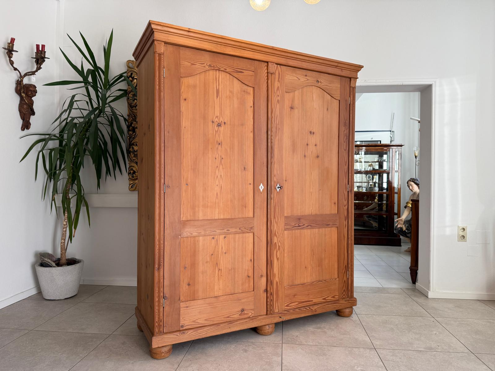 Originaler Bauernschrank Biedermeierschrank Hallenschrank Bauernkasten G2185