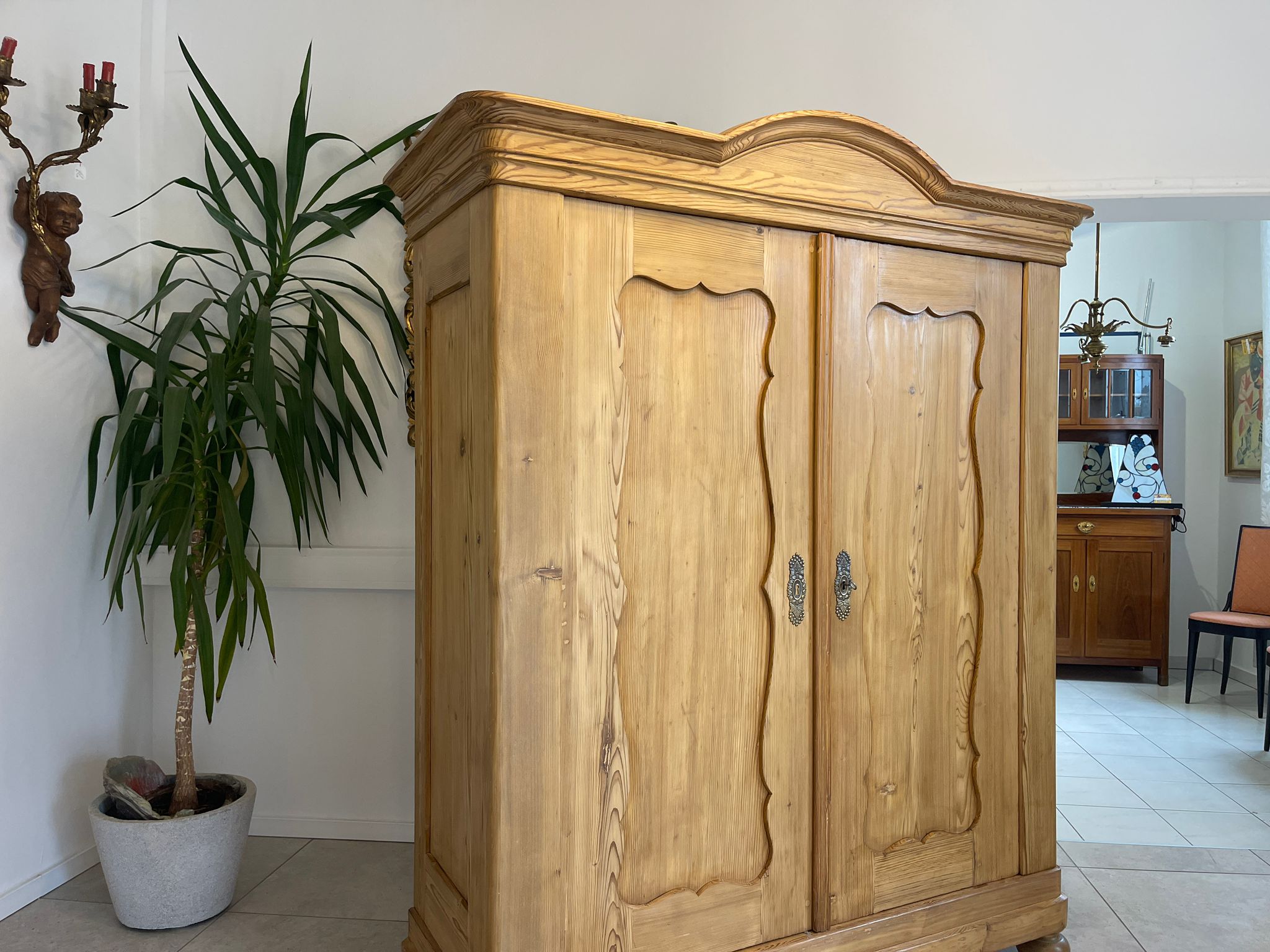 ee61434e-c665-44b6-aecf-dc6f3ce0683d originaler Bauernschrank Biedermeierschrank Hallenschrank A5097