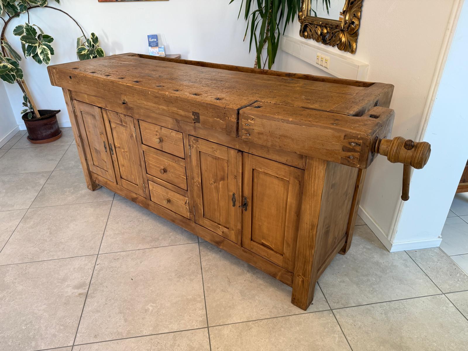 Urige Hobelbank Werkbank Pult Tresen Ladenschrank G2184