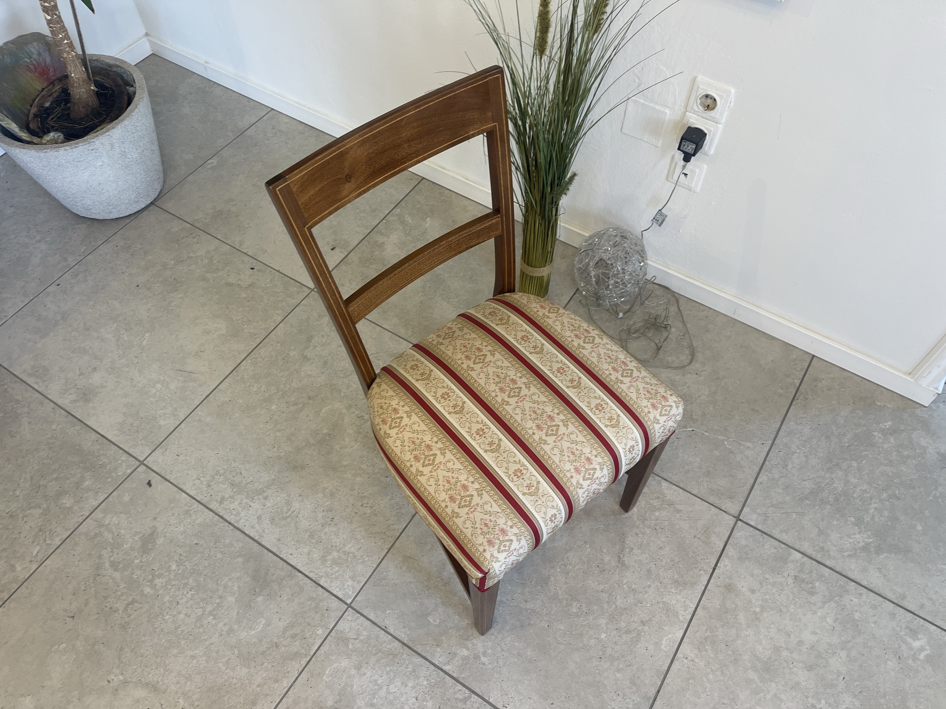 Biedermeier21 Restaurierter Englischer Sessel Nussholz Stuhl A4277