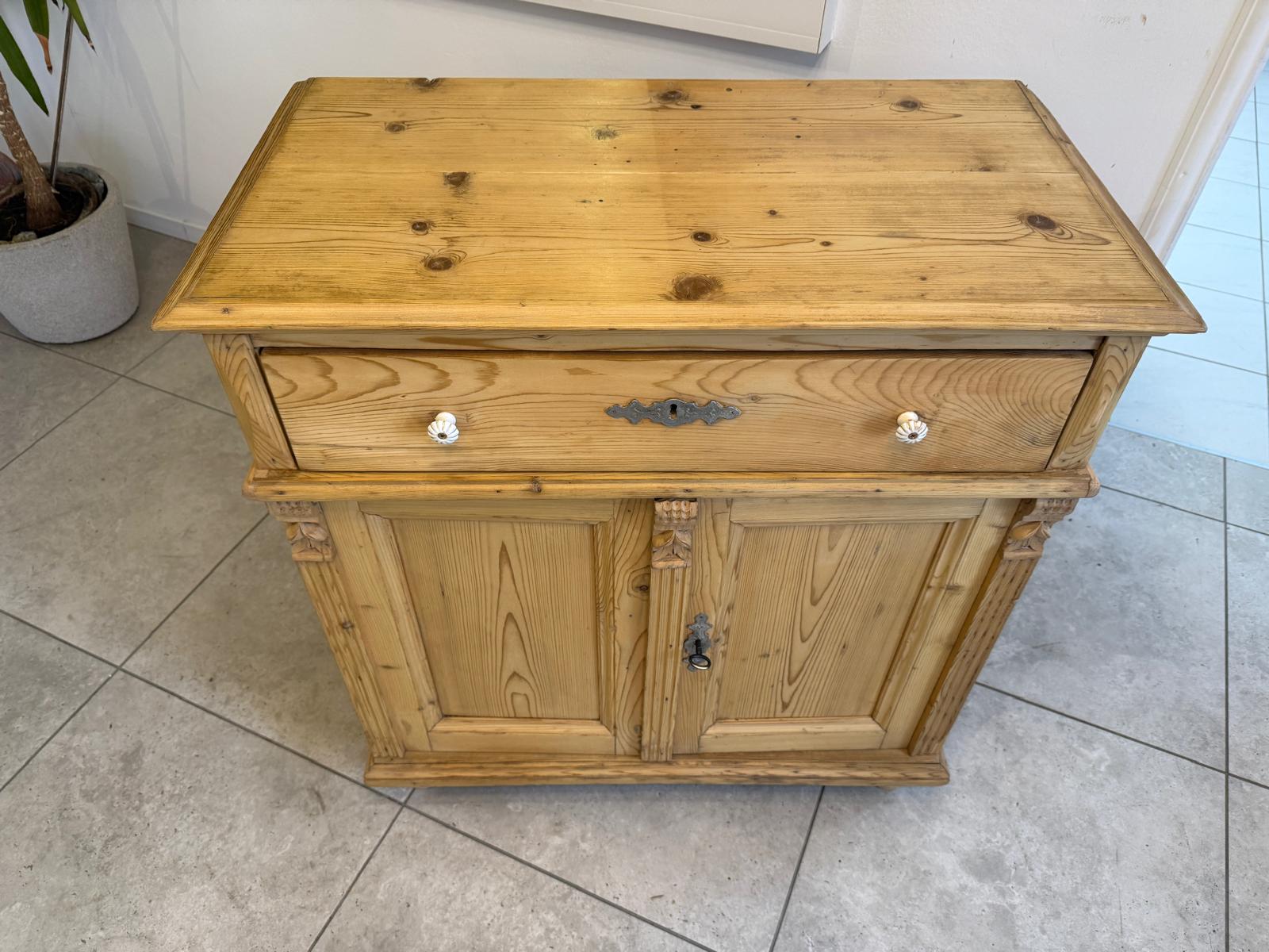 Bäuerliche Anrichte Kommode Laden Kasterl Antik Weichholz D1082