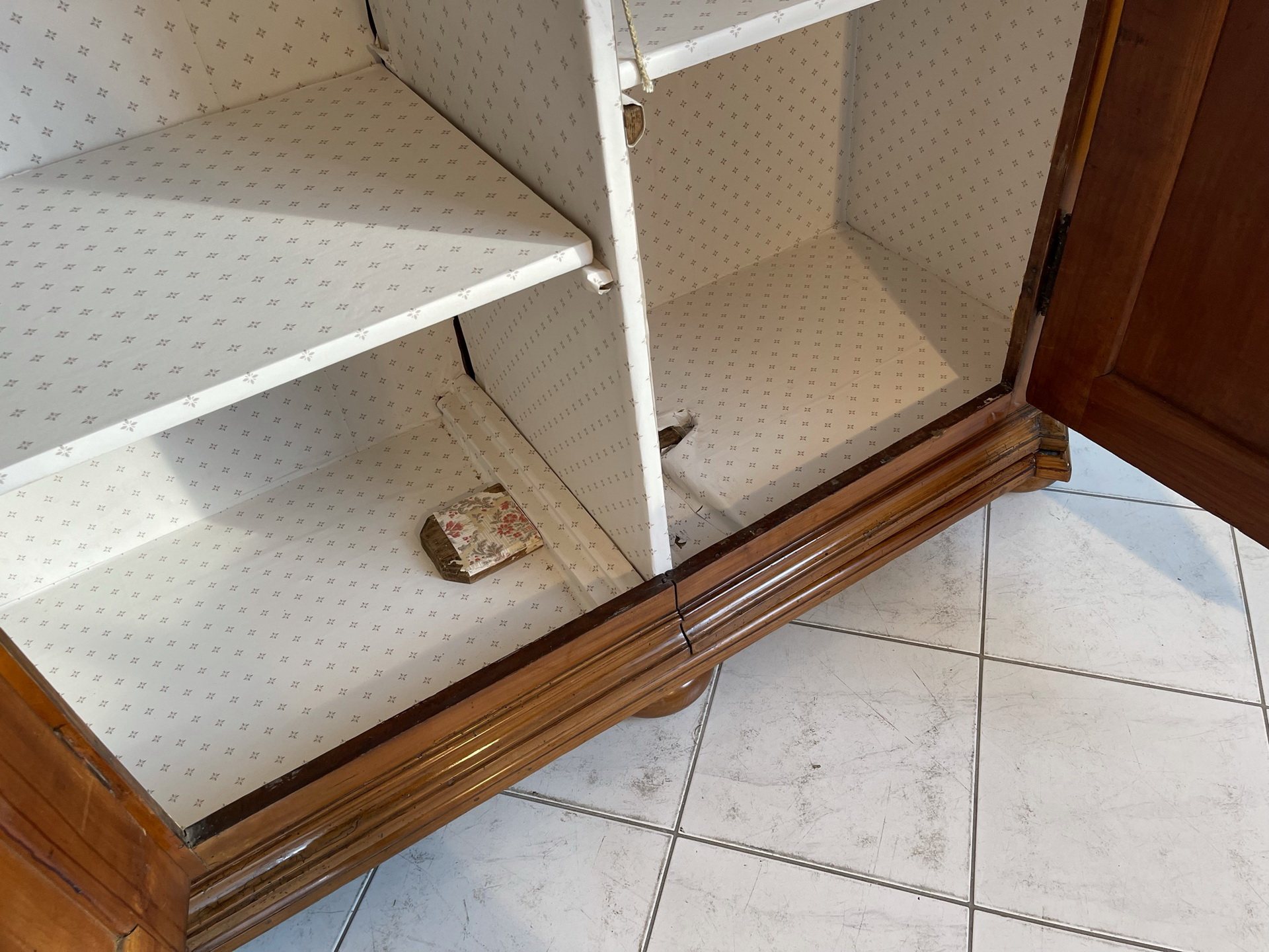 barock-empire-biedermeier_25y29VCz8SiMDsY Prachtvoller Barockschrank Bauernschrank Antik Altrestauriert A2773