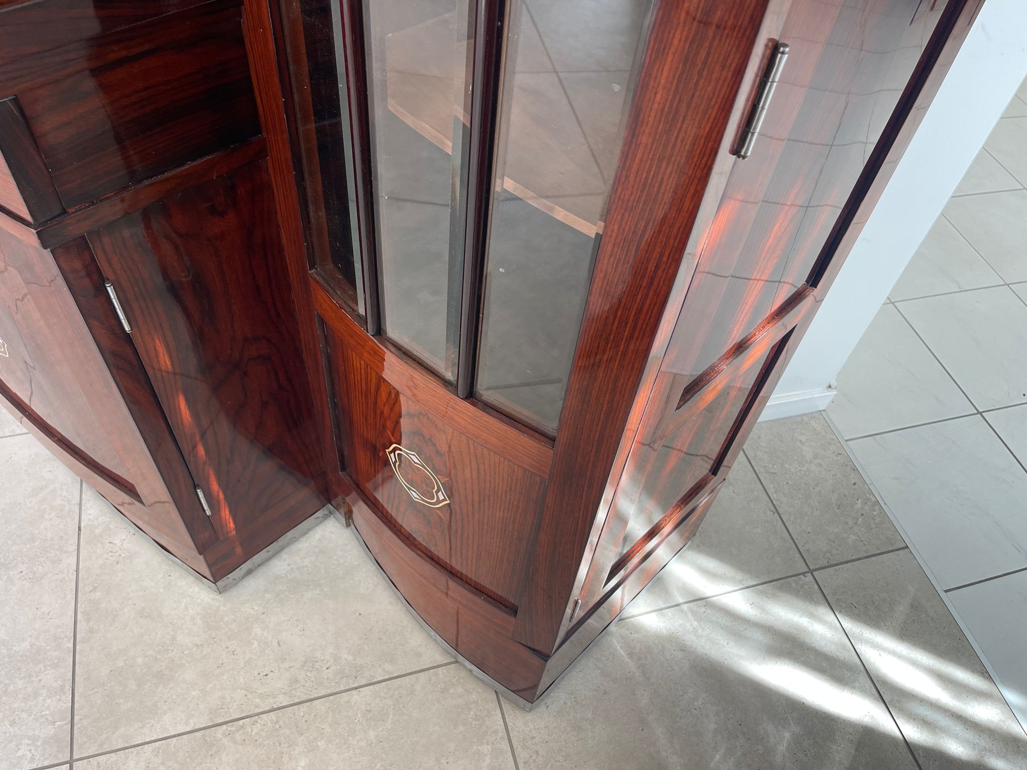 Sale Restauriertes Jugendstil Designerbuffet Bibliotheksschrank Antiquität G1379