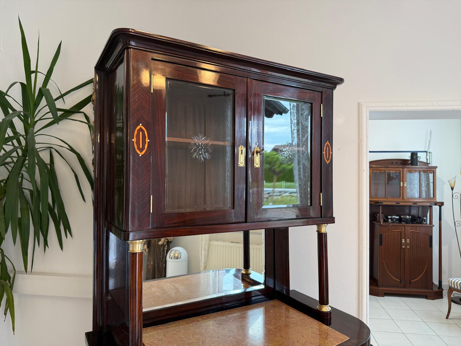Sale Restauriertes Jugendstil Designerbuffet Aufsatzbuffet Schellack Antiquität G1814