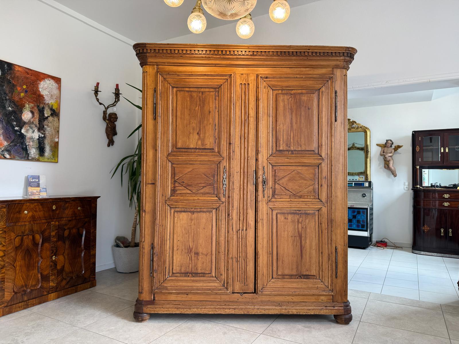 Sale Barock Bauernschrank Barockschrank Hallenschrank D2470