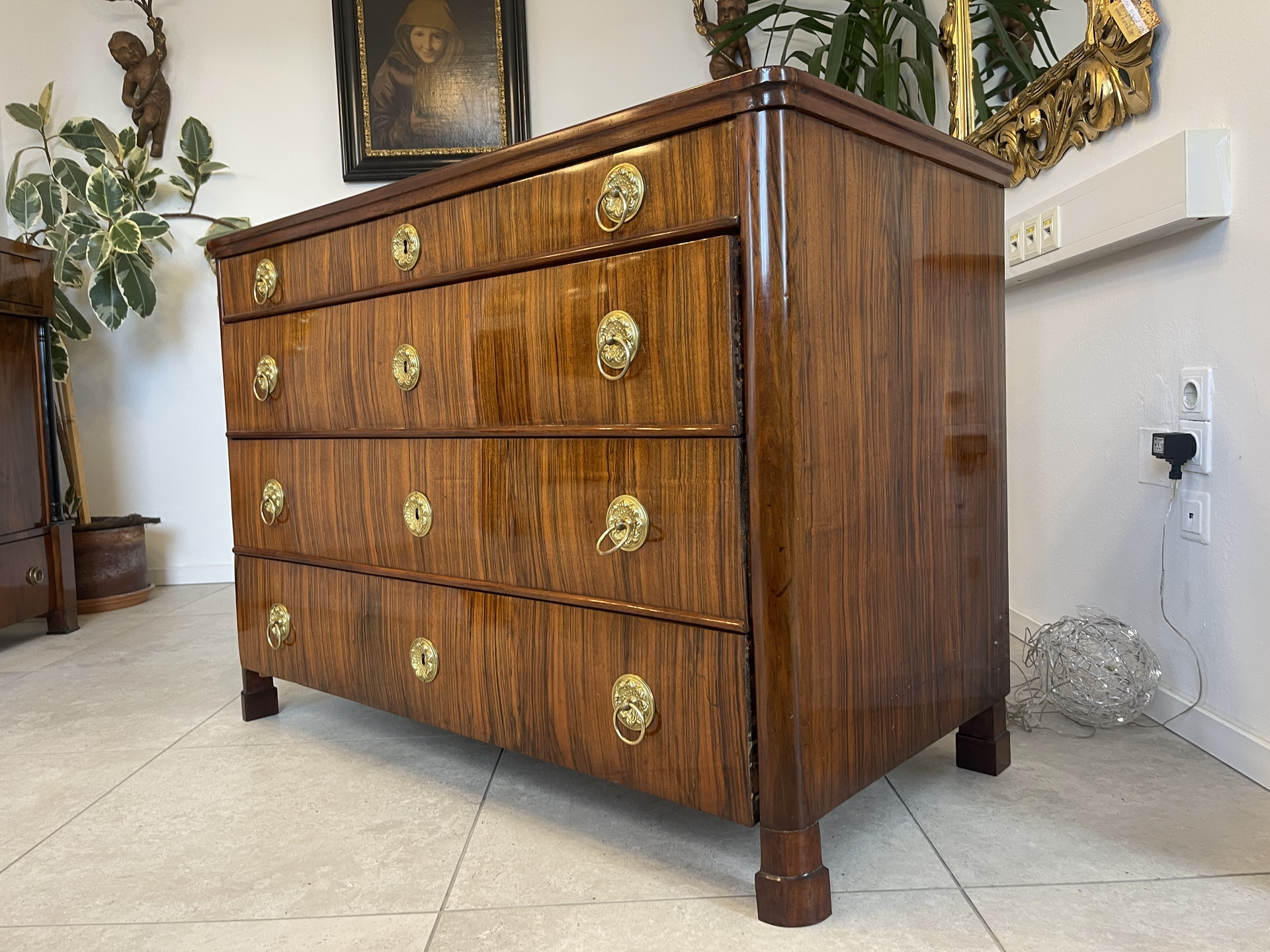 Biedermeier-Barock-69 Restaurierte Nussholzfurnierte Biedermeier Schreibkommode A4021