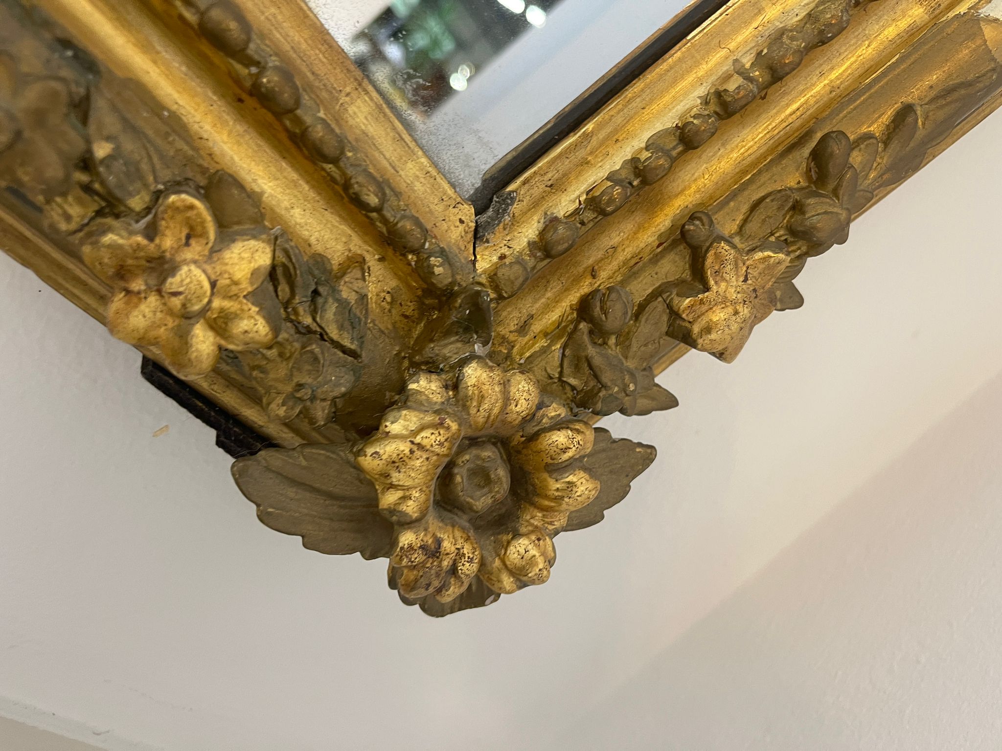 384e5f3d-1654-4522-8b96-ccb21419ed77 Goldener Florentiner Rahmen Spiegel Original A4561