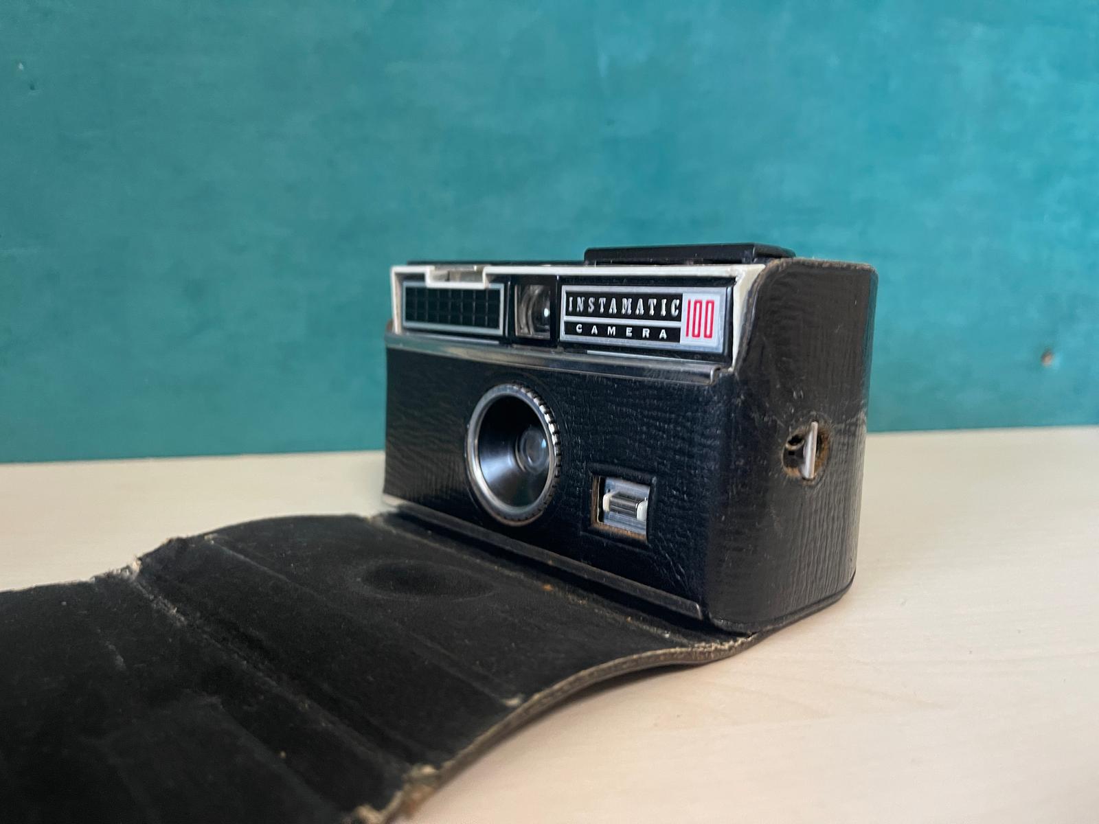 Kodak Instamatic 100 – Vintage Kamera der 60er-Jahre Foto4