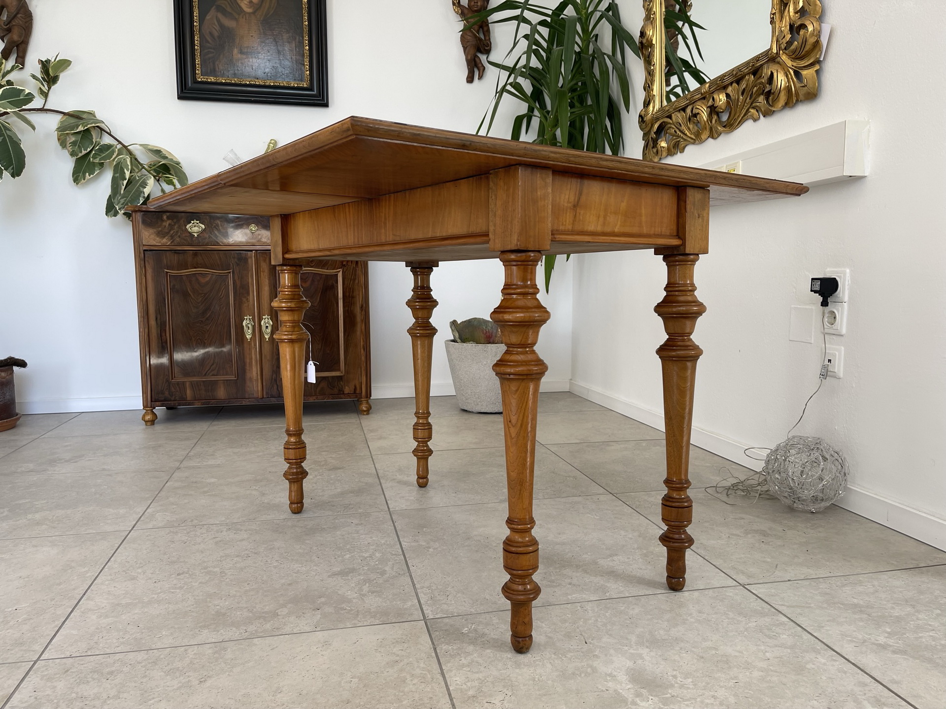 Bauernschrank-Bauernkasten_14DKkVRdIpbIUlo Gründerzeit Klapptisch Beistelltisch B1583