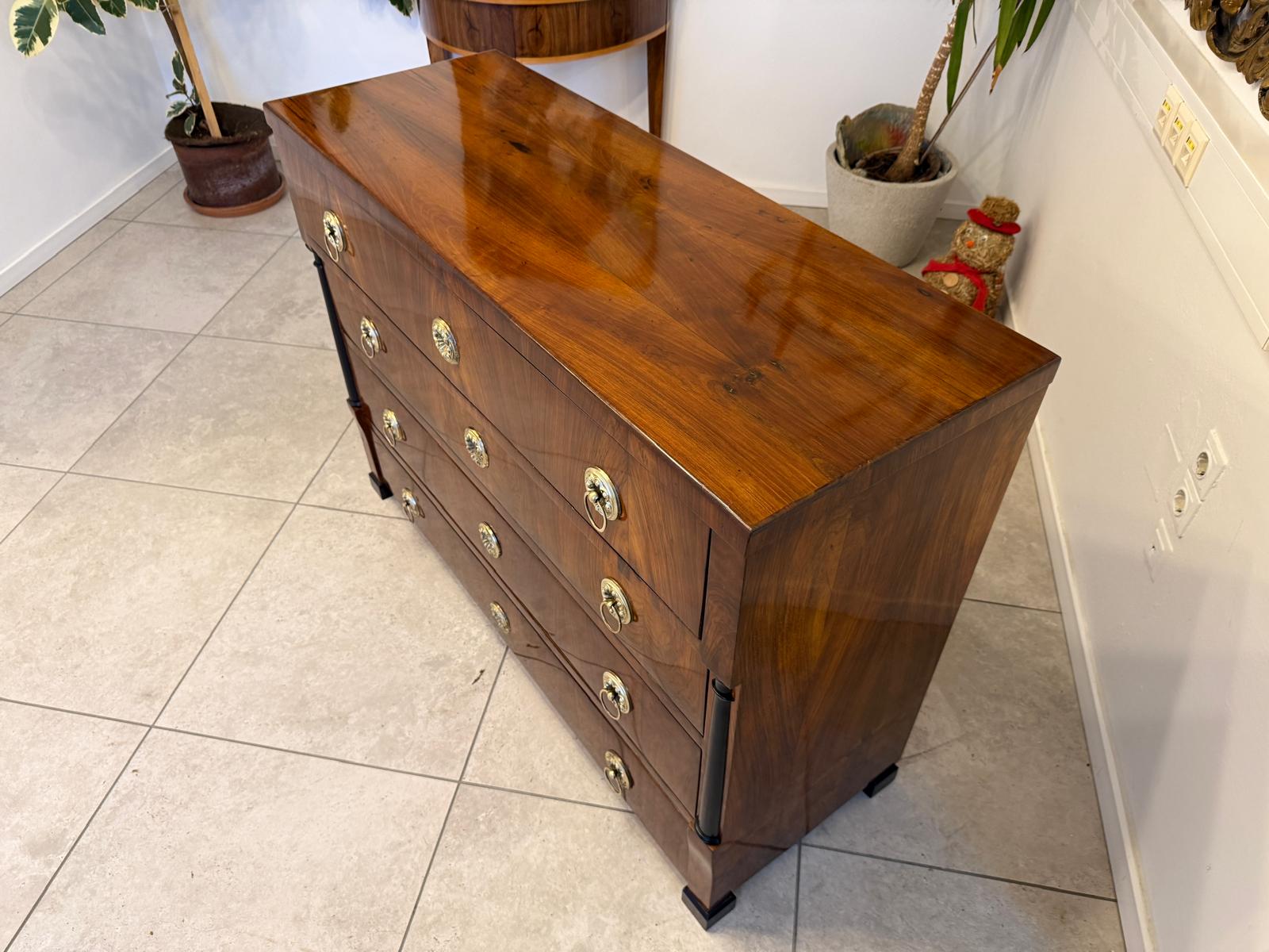 Restaurierte Biedermeier Kommode 4 Ladenkommode Nussholz G2391