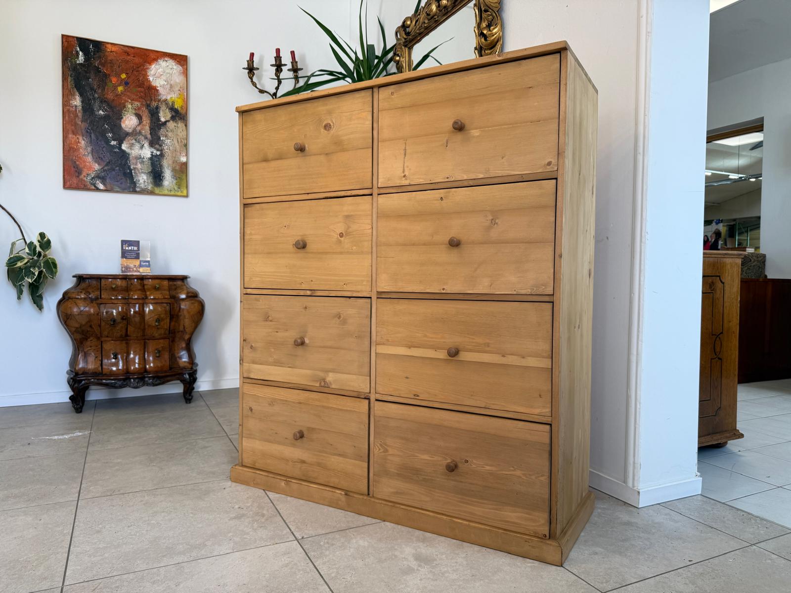 Bäuerliche 8 Ladenkommode Apothekerschrank Altholzkommode Weichholz Antik D1183