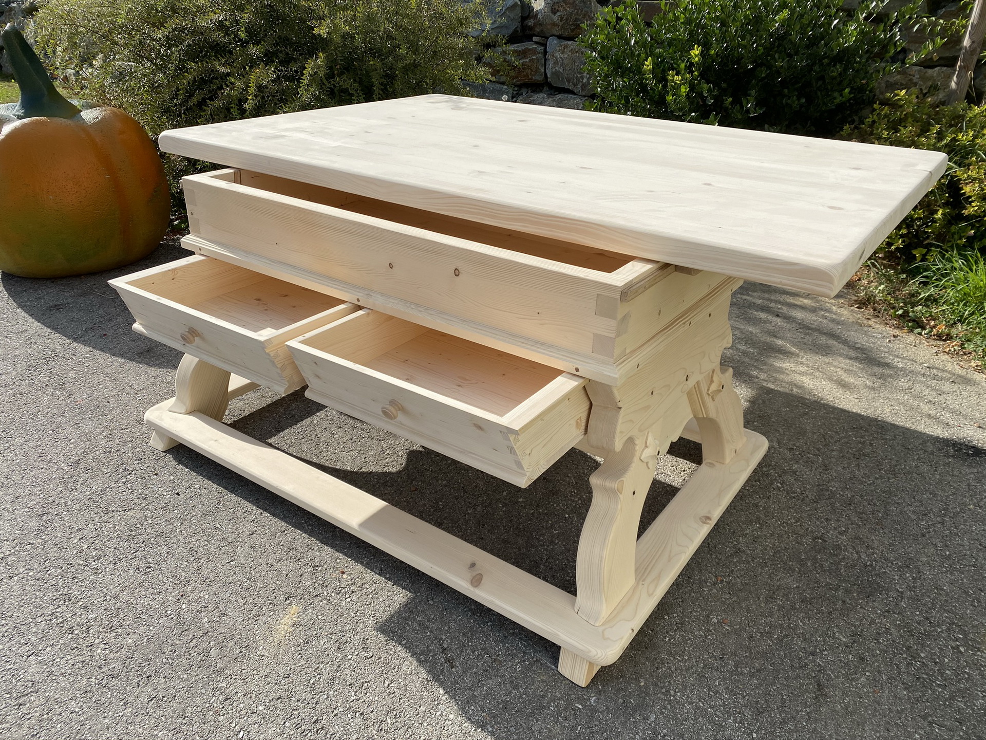 jogltisch-Bauerntisch-TIsch_156 Massiver Jogltisch Bauerntisch aus Fichte, original Jogltisch, Naturholz, Modell A2199