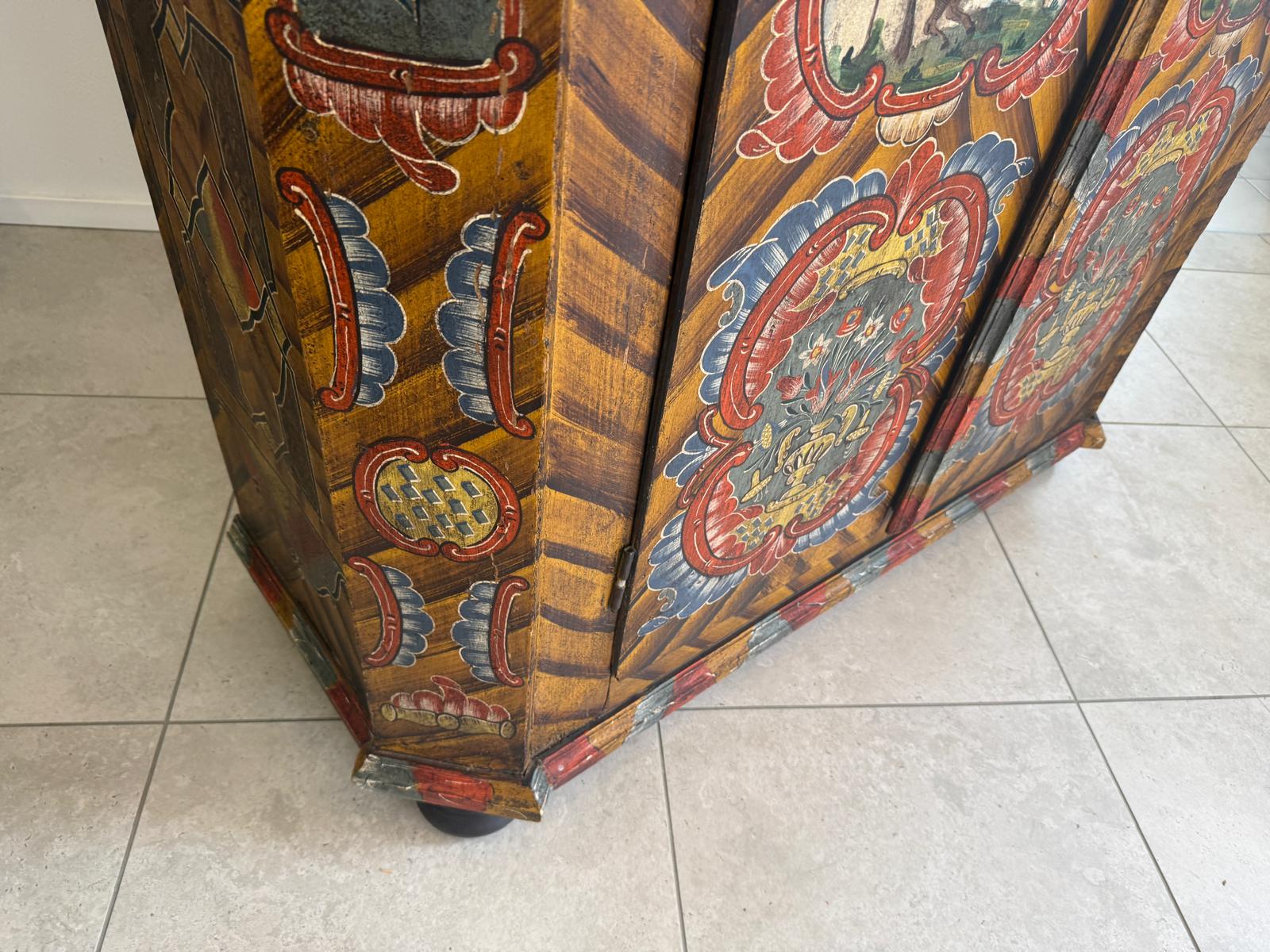Originaler Bauernschrank Biedermeierschrank Handbemalt Reiterkasten D2795
