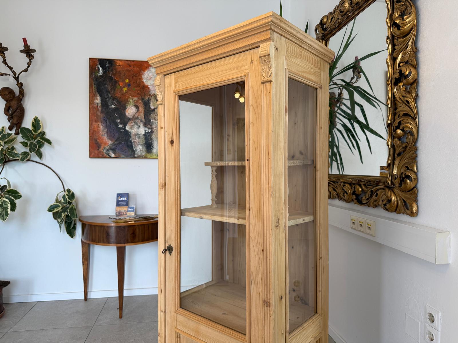 Bäuerliche Vitrine Bauernvitrine Bauernschrank Naturholz Vitrine G2147