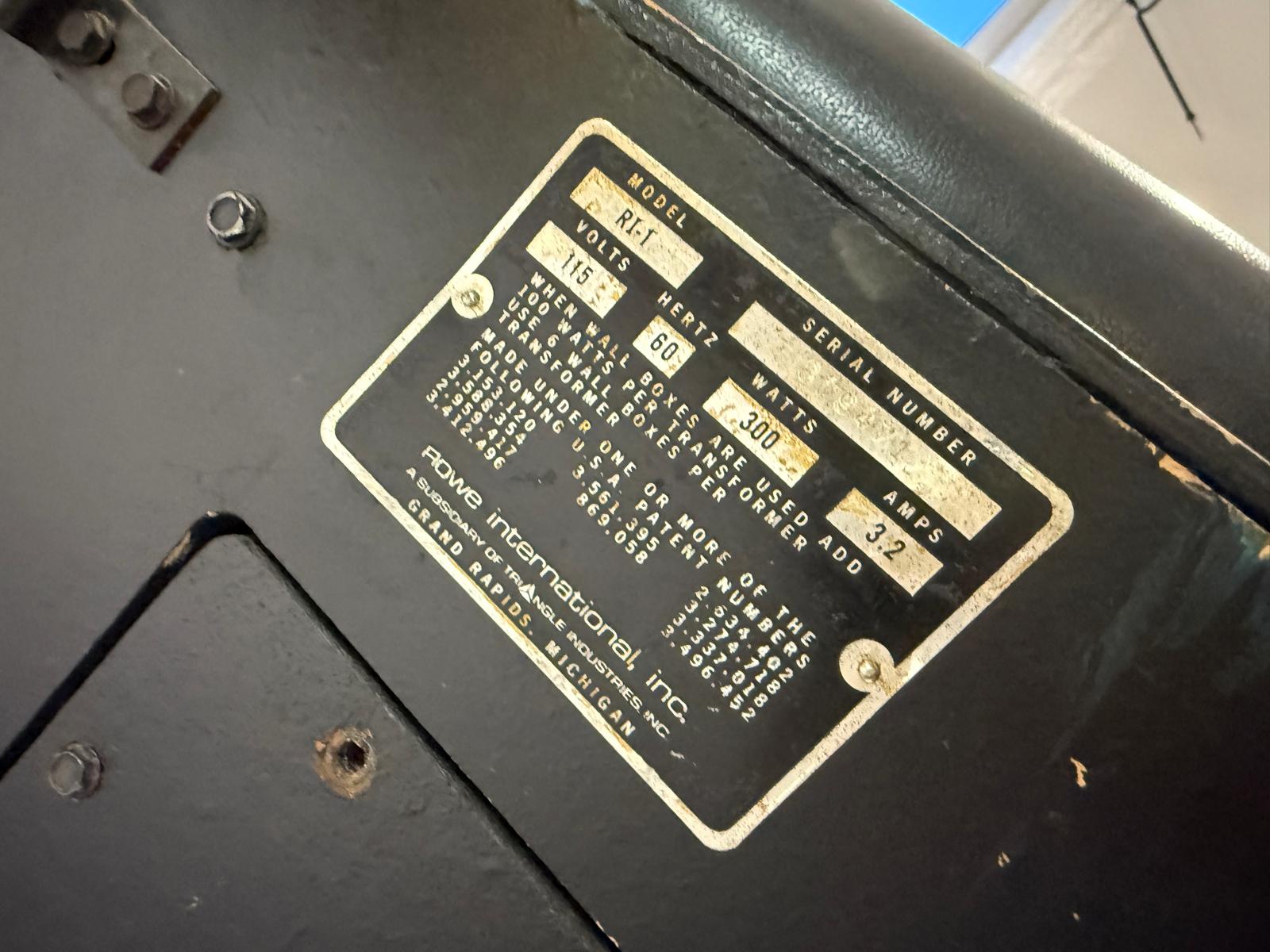 Originale Wurlitzer / AMI Rowe International Musikbox Modell R-74 Thomas Stipsits STIP