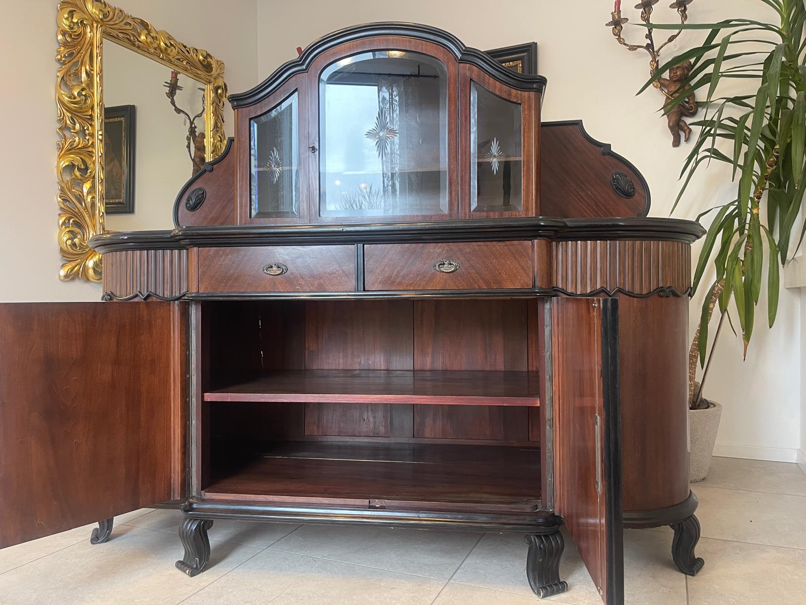 Historismus Glas Vitrine Anrichte Barschrank Sideboard mit Schnitzarbeiten G1142