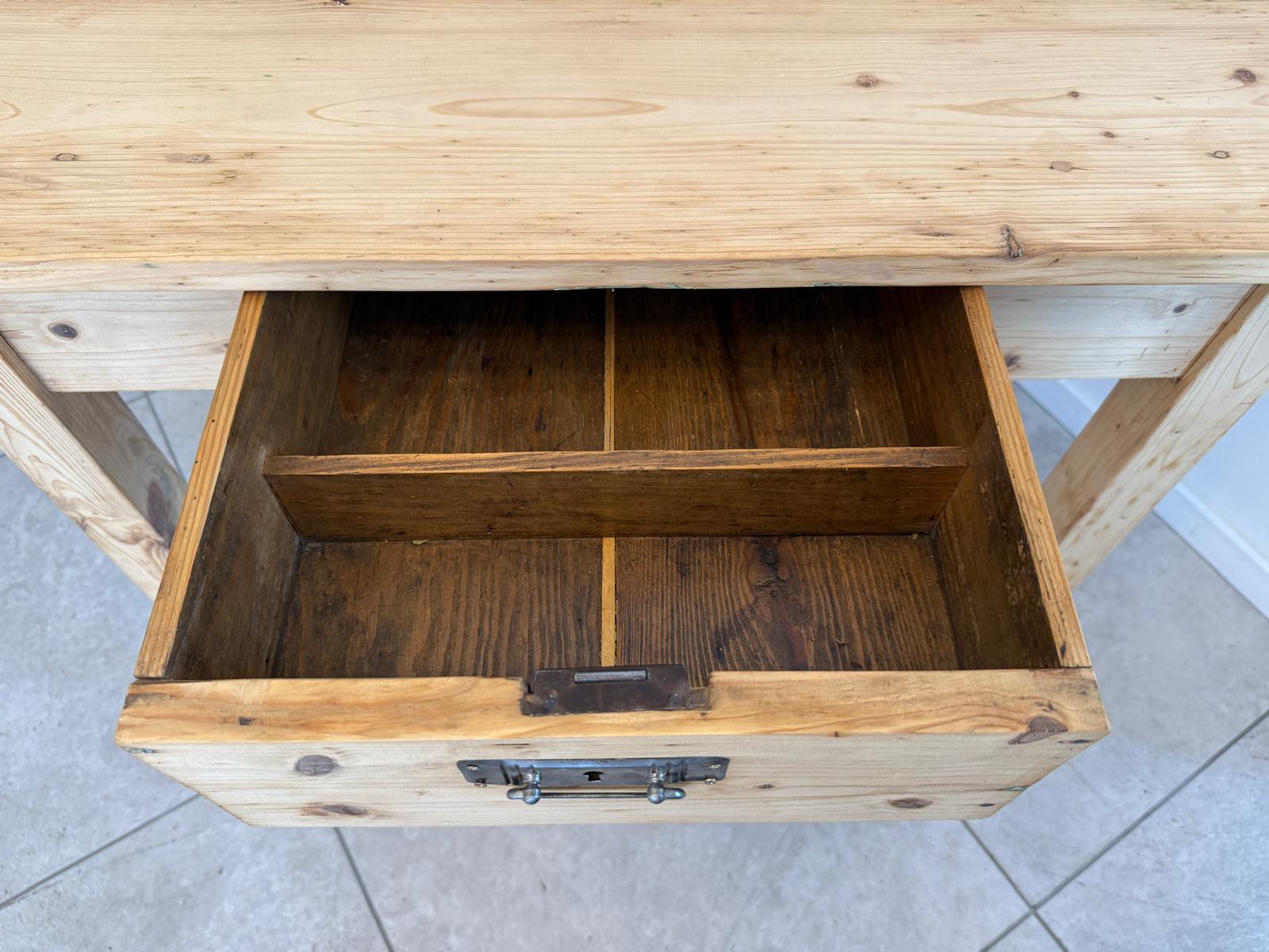 Bäuerliches Jugendstil Tischerl Beistelltisch Bauerntisch G2026