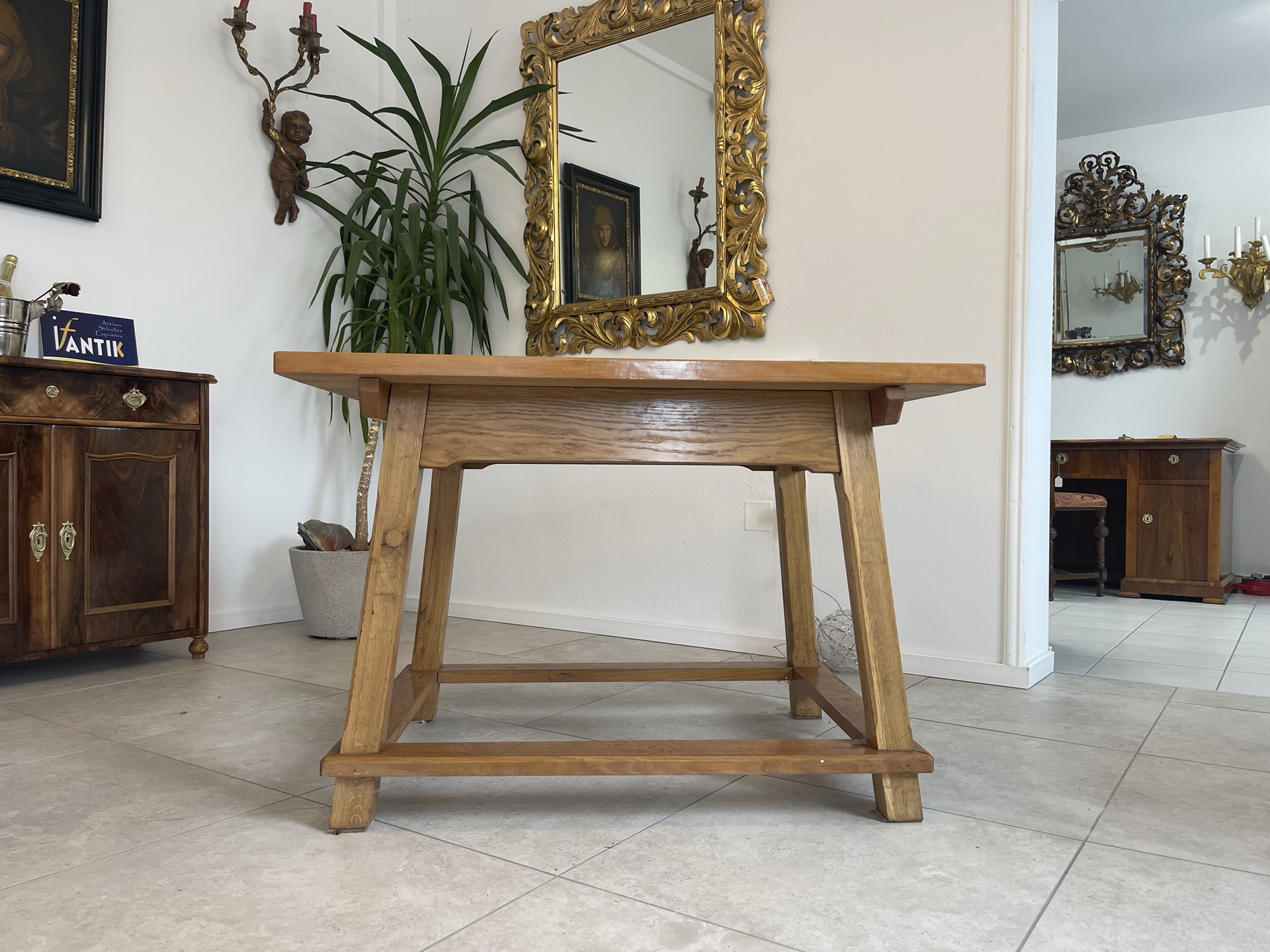 Bauernschrank_190 alter Bauerntisch Massivholztisch Gasthaustisch B1513