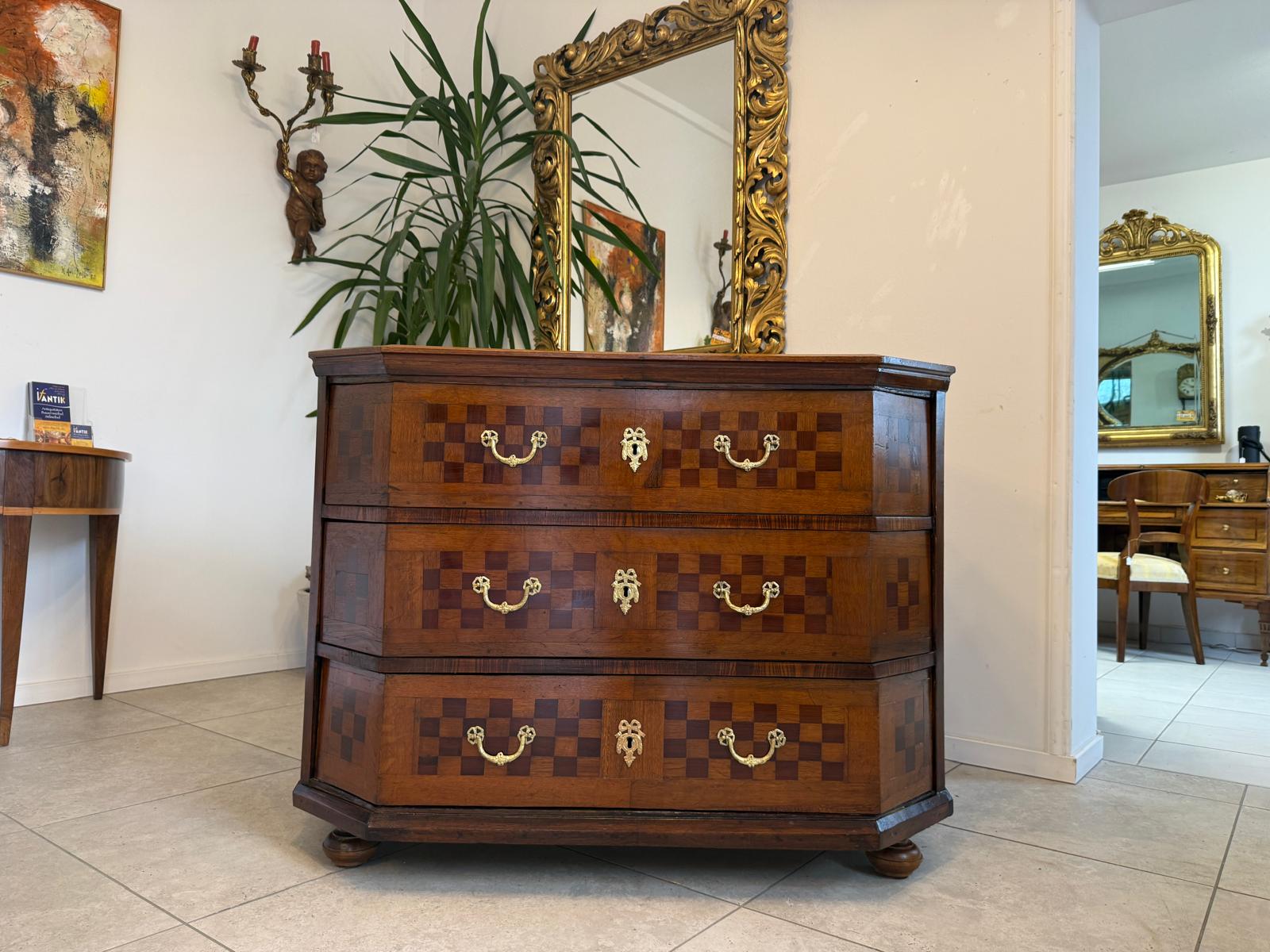 Barock Kommode Eichenholz 1820 Obstholz Marketerien Antiquität Eichenholz  G2368