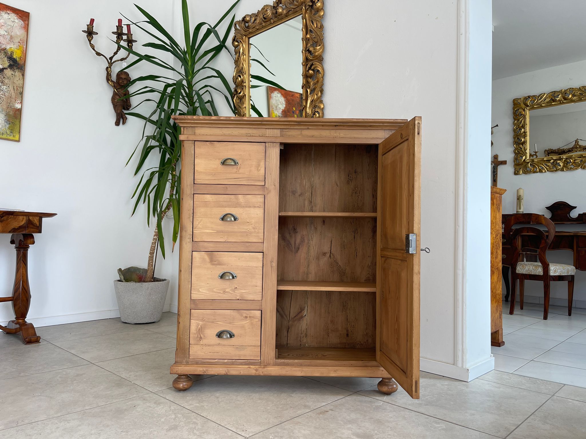 Uriger Jugendstil Brotschrank Almerschrank Vorratskasten Kasten Antik G1661