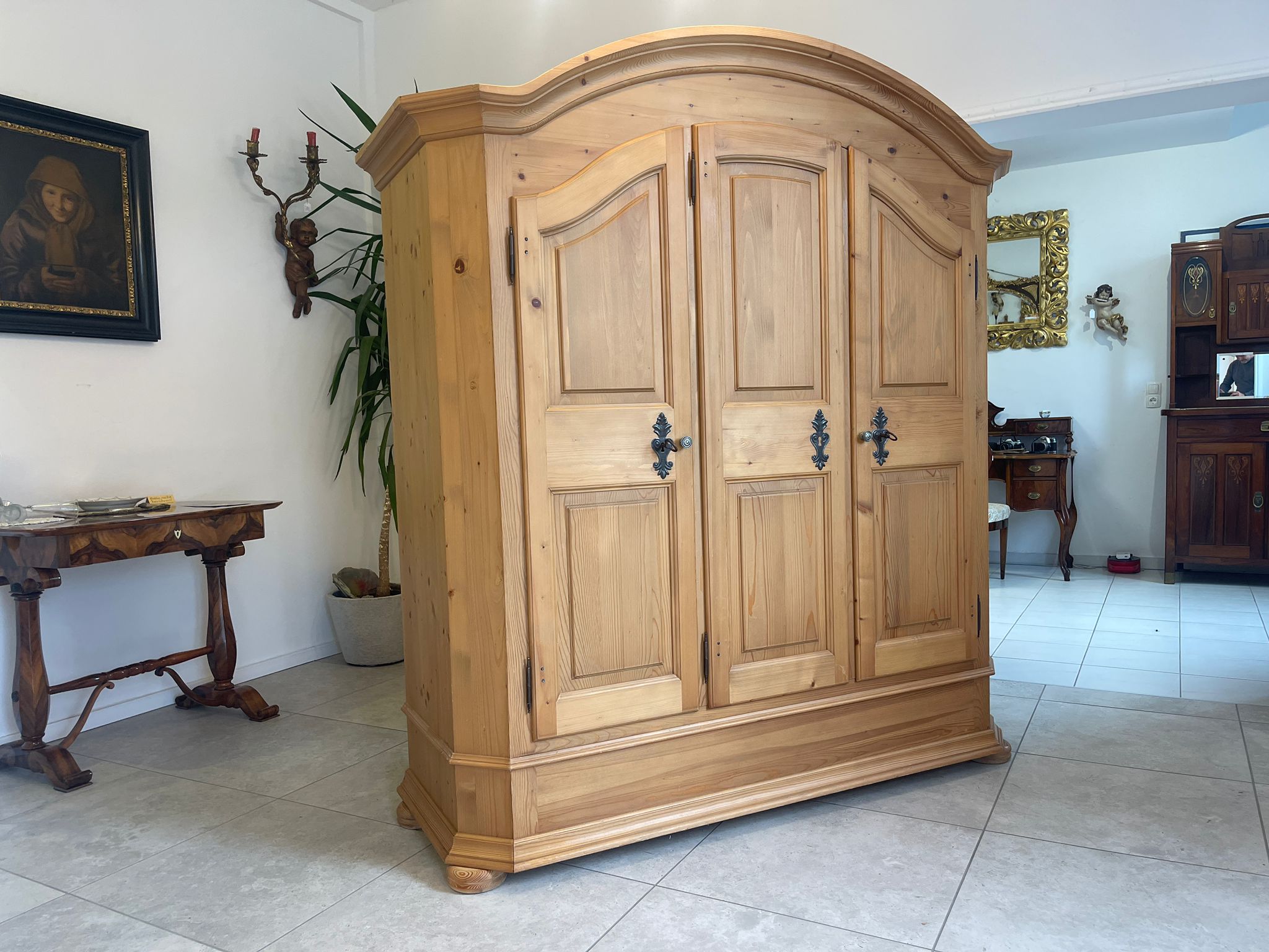 Antiker Bauernschrank teilmassiver Schrank Dielenschrank Kleiderkasten G1605