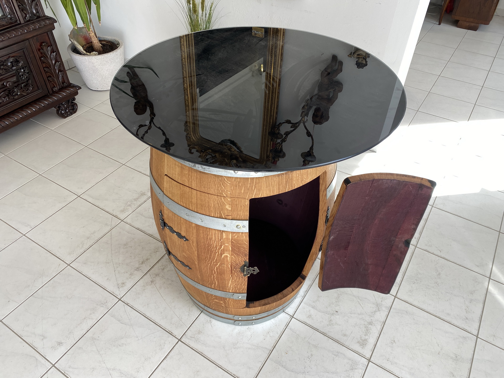 Bauernm-be-Altwaren-Antikes_76 Weinfass Bar - Umgebautes Eichenfass als stilvolle Hausbar A2611